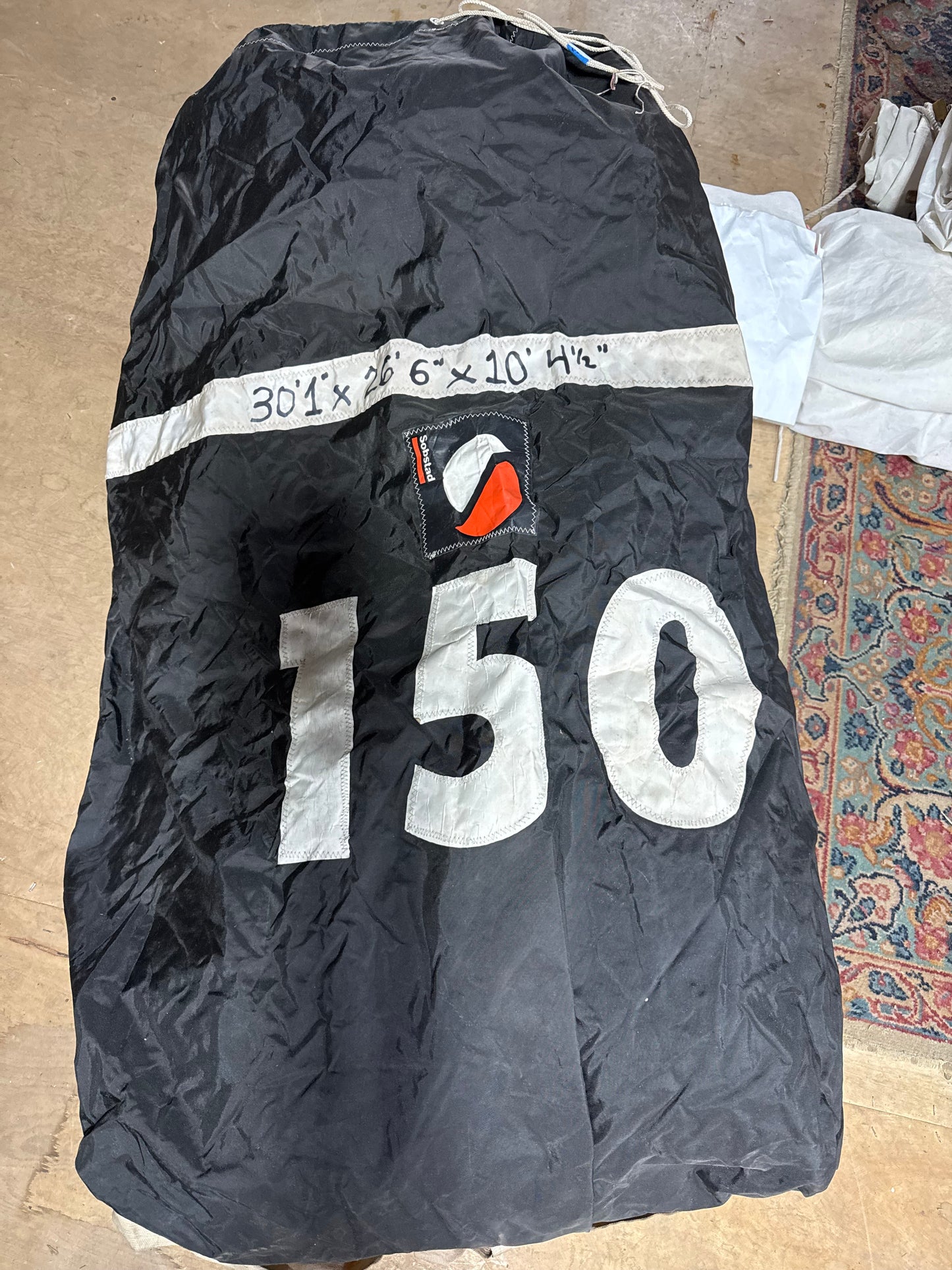 Catalina 27 Main Sail - 30'1" x 26'6" x 10'5"