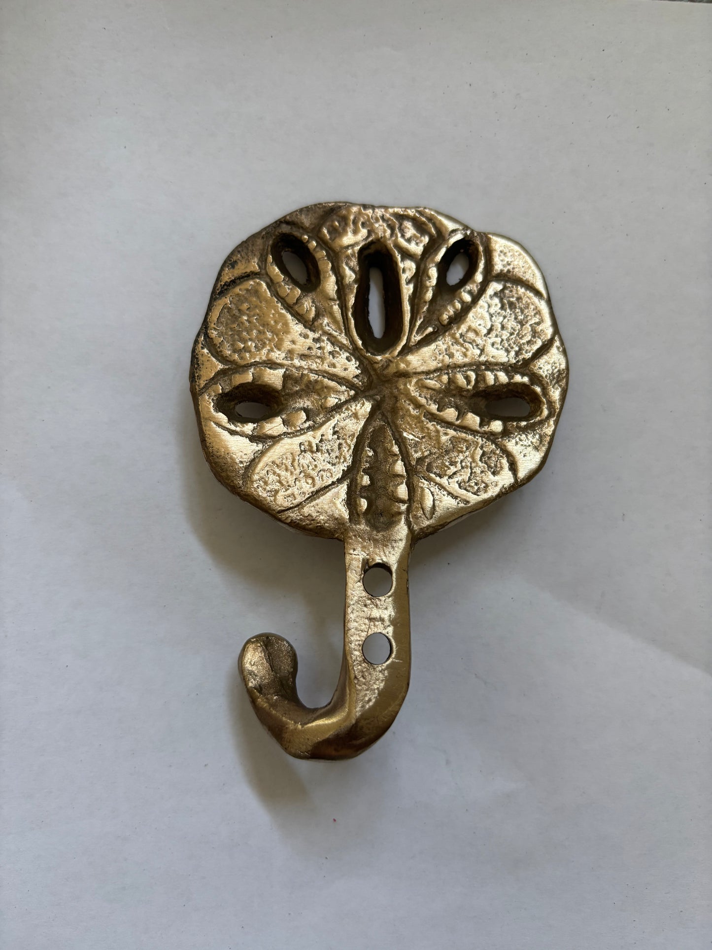 Bronze Decorative Sand Dollar Hook