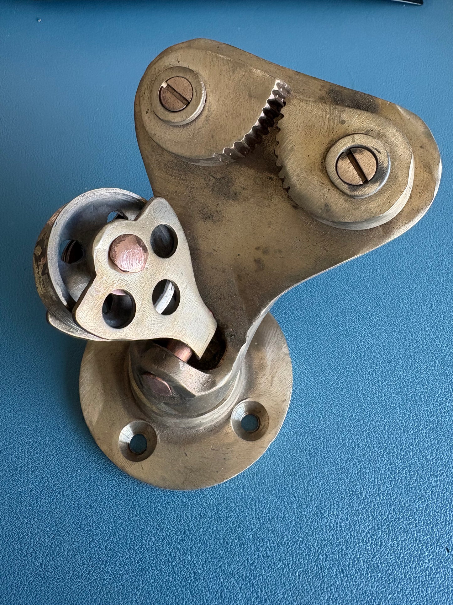 Bronze Cam Cleat 35 Degree Angle Swivel