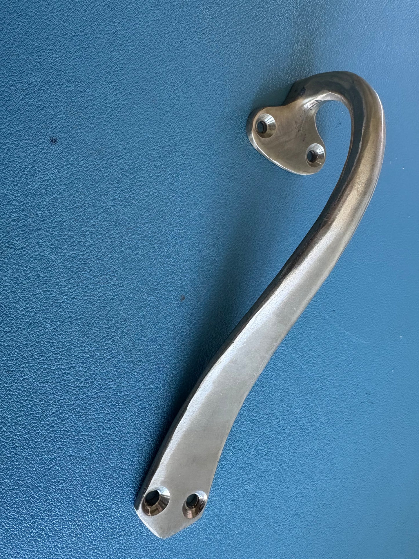 Bronze Curved Handle