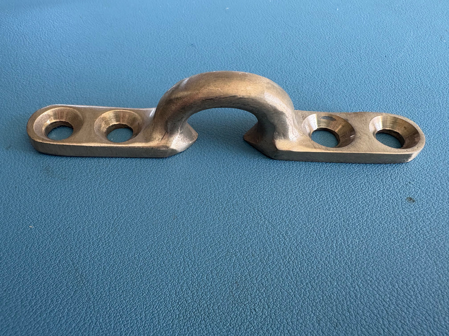 Bronze Deck Bow 4 5/8"