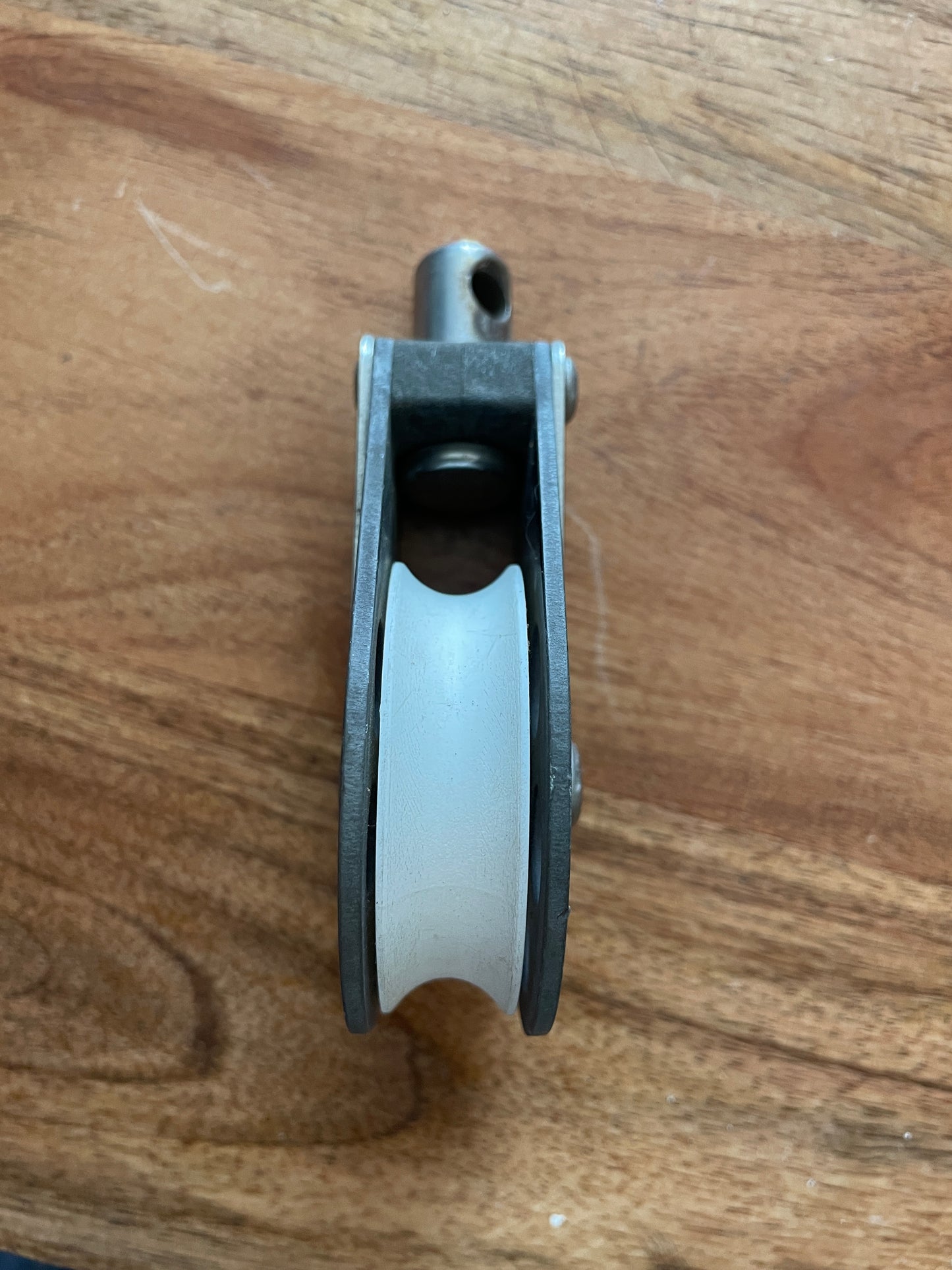 Schaefer 2 1/8” Single Swivel Block - 7/16” Line
