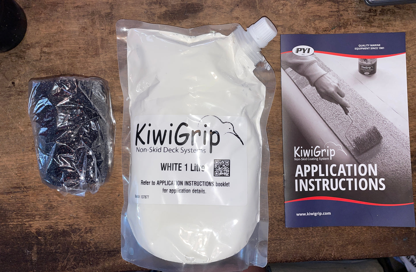 Brand New White 1 Liter Kiwi Grip