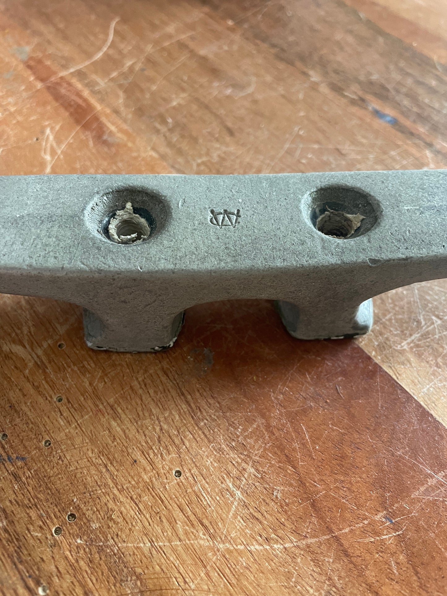 7” Wilcox Crittenden Aluminum Cleat