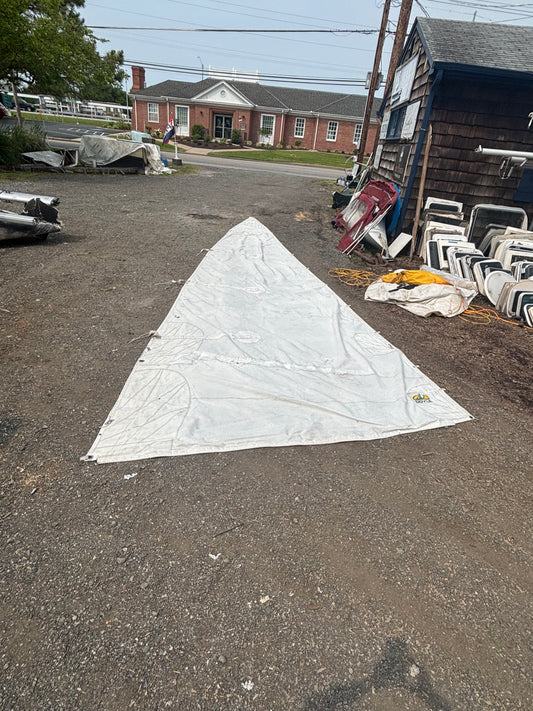 CAL 25 Mainsail - 26’2” Luff x 27’ Leech x 9’ Foot