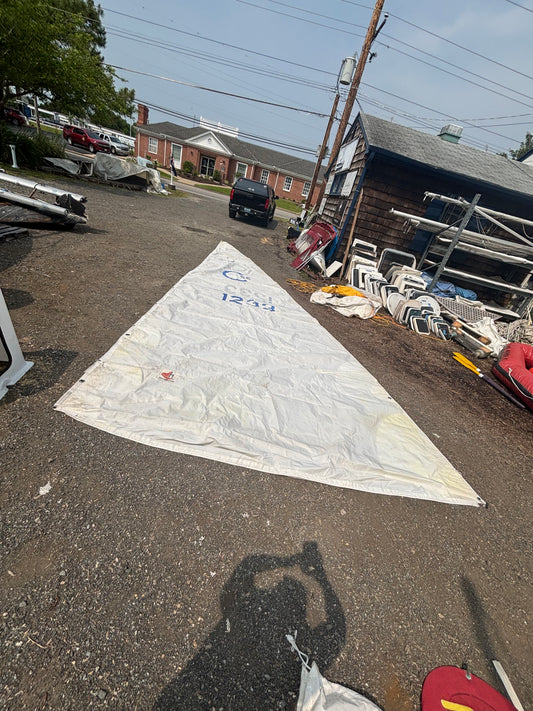 Cal 25 Main Sail - 24’4” Luff x 27’ Leech x 10’6” Foot