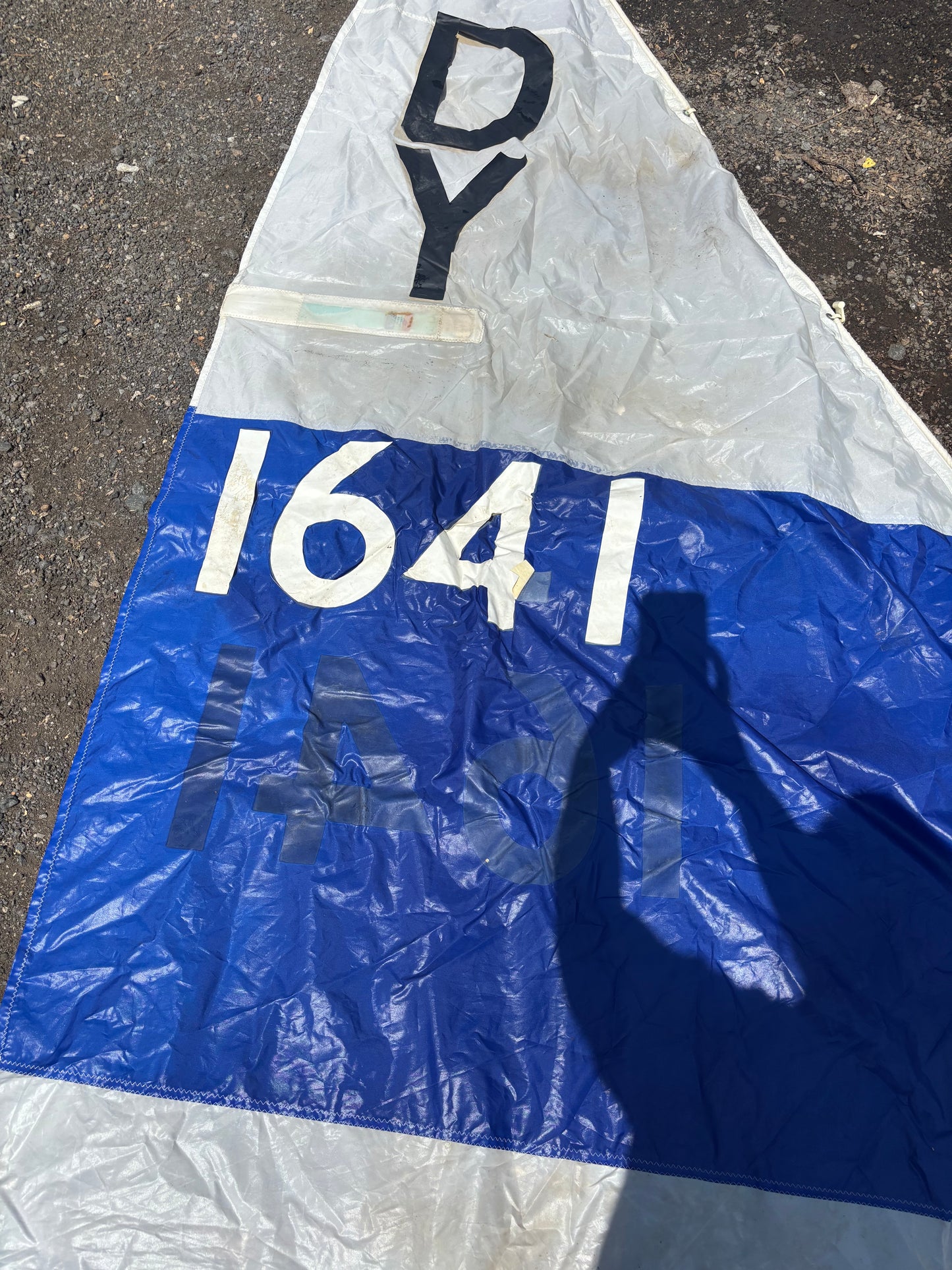 ODAY 26 Small Sail - 12’3” x 10’ x 6’9”