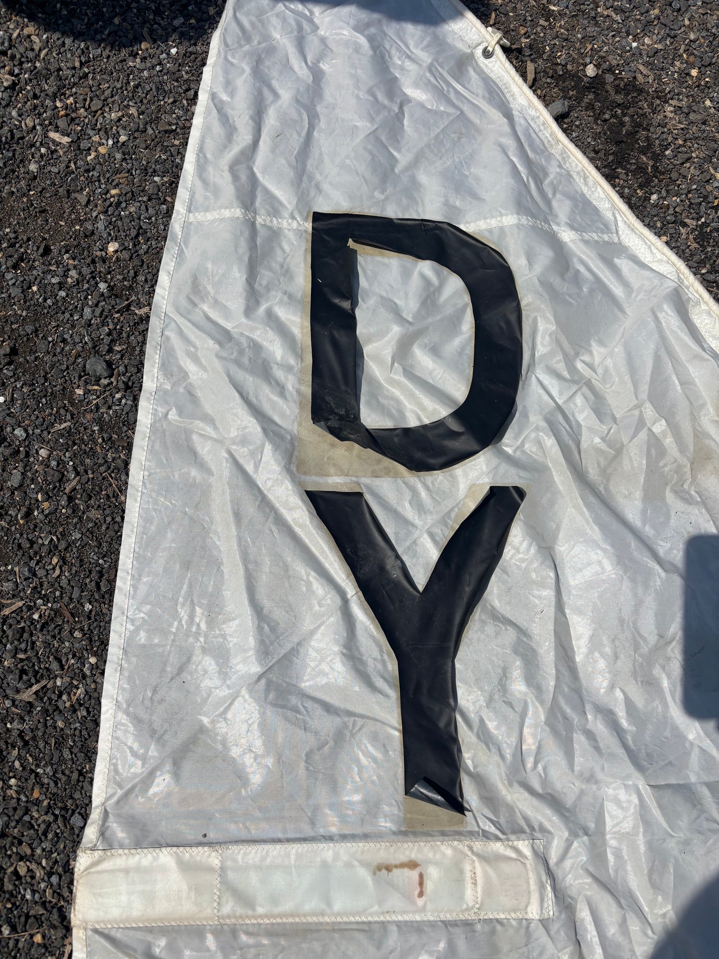ODAY 26 Small Sail - 12’3” x 10’ x 6’9”