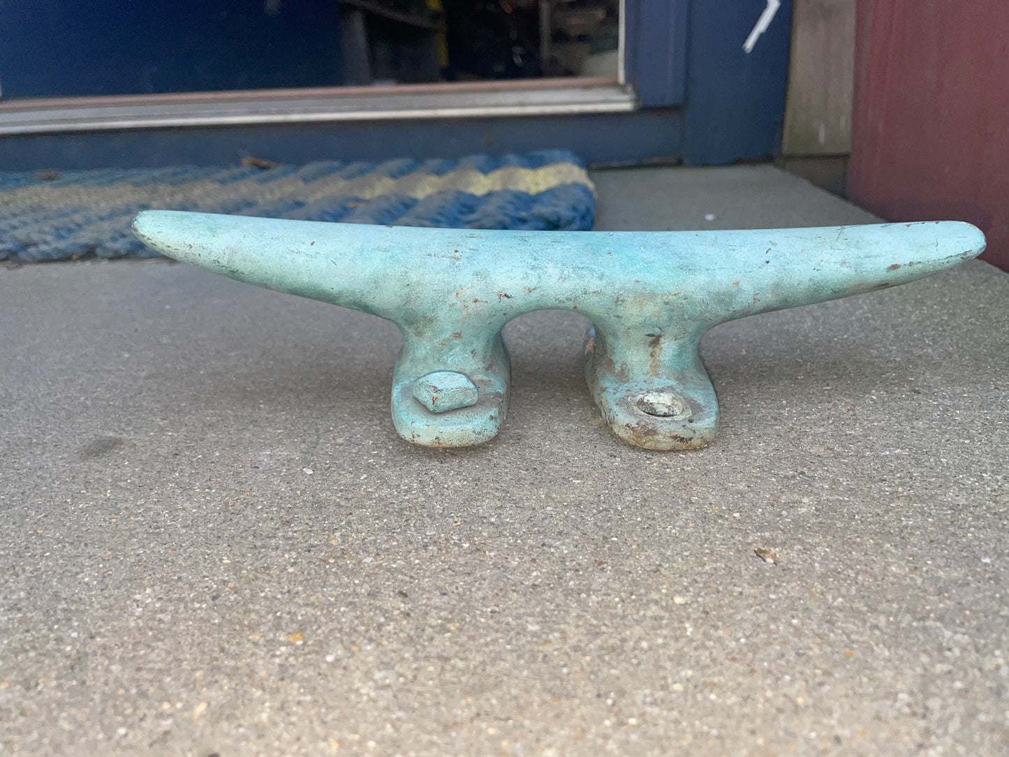 deck cleat