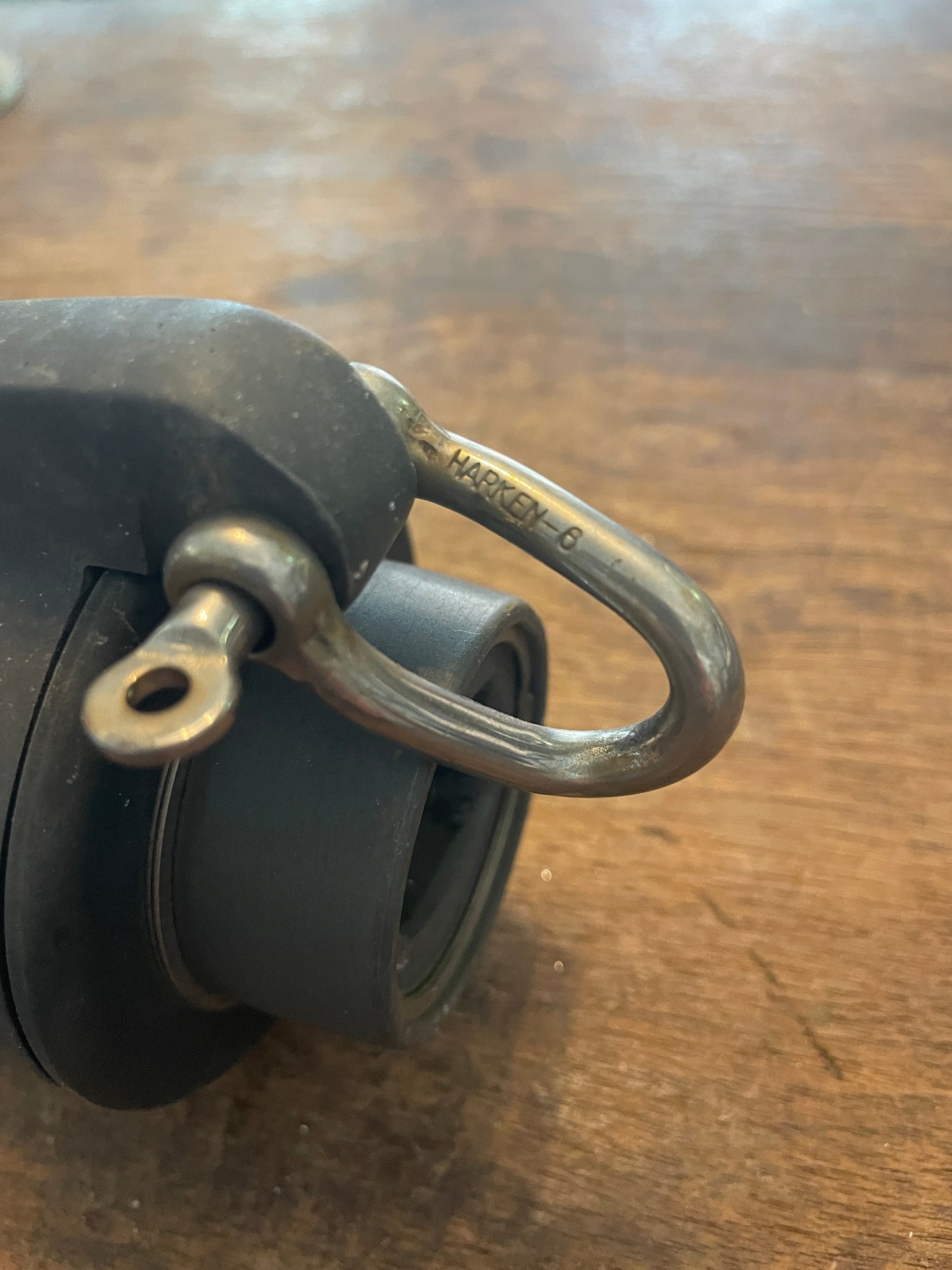 Upper Swivel With Harken #6 Haylard Shackle- 1 1/8”L x 7/8” W Foils