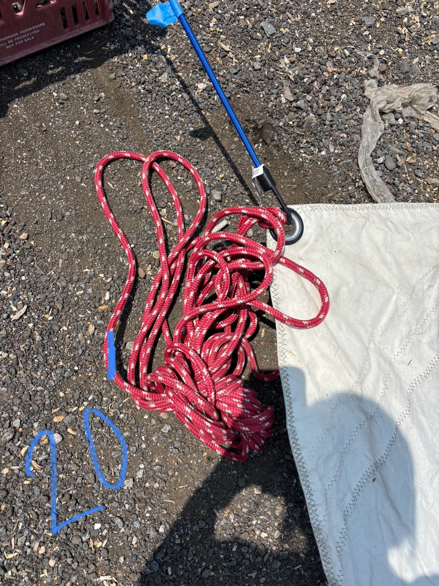 Hunter 25 Sail - 24’9” x 26’7” x 12’
