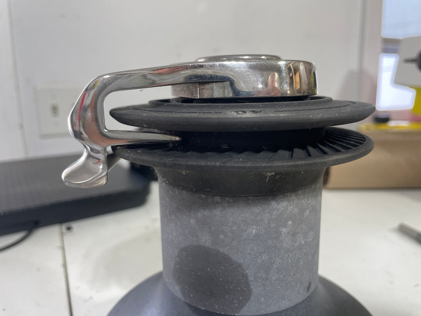 Harken 40 - 2 Speed Self Tailing Winch
