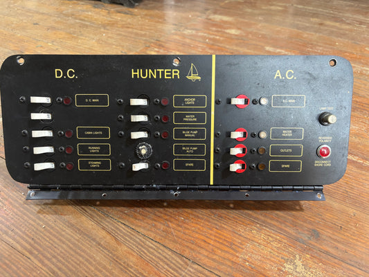 Hunter 30 AC/DC Electrical Panel