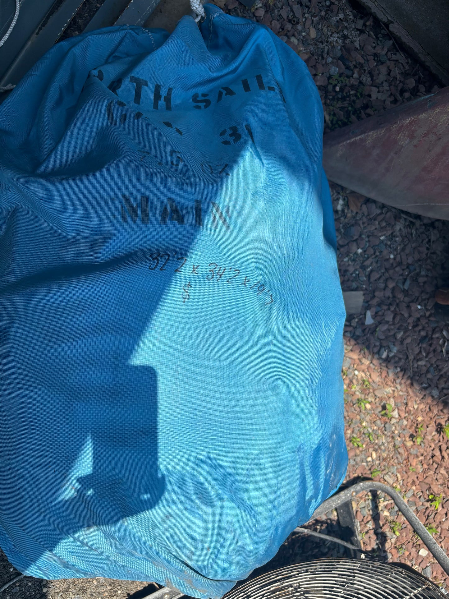 32’2” x 32’4” x 19’7” Numbered Head Sail