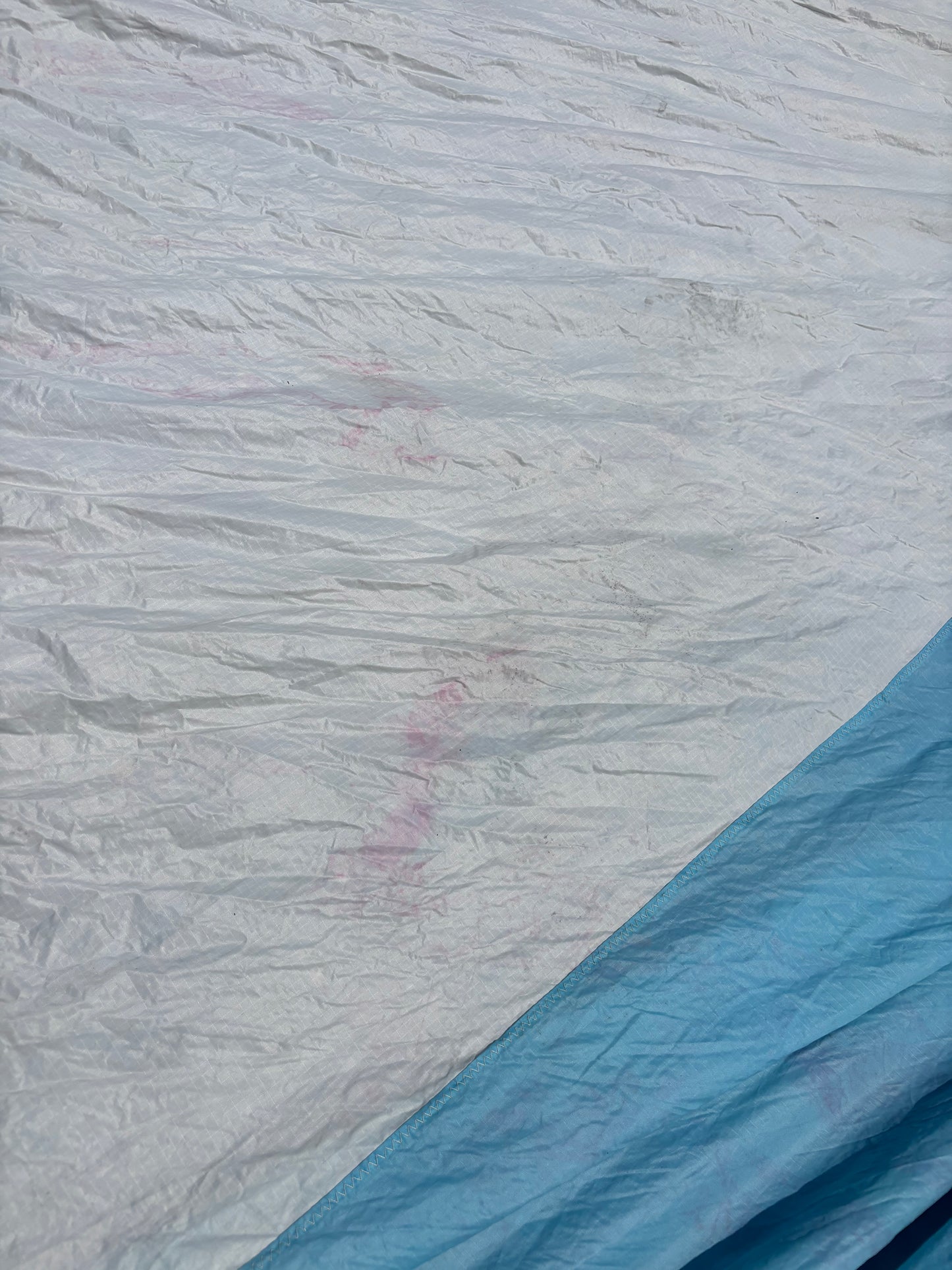 ODAY 22 Spinnaker 18’2” x 19’3” x 13’6”