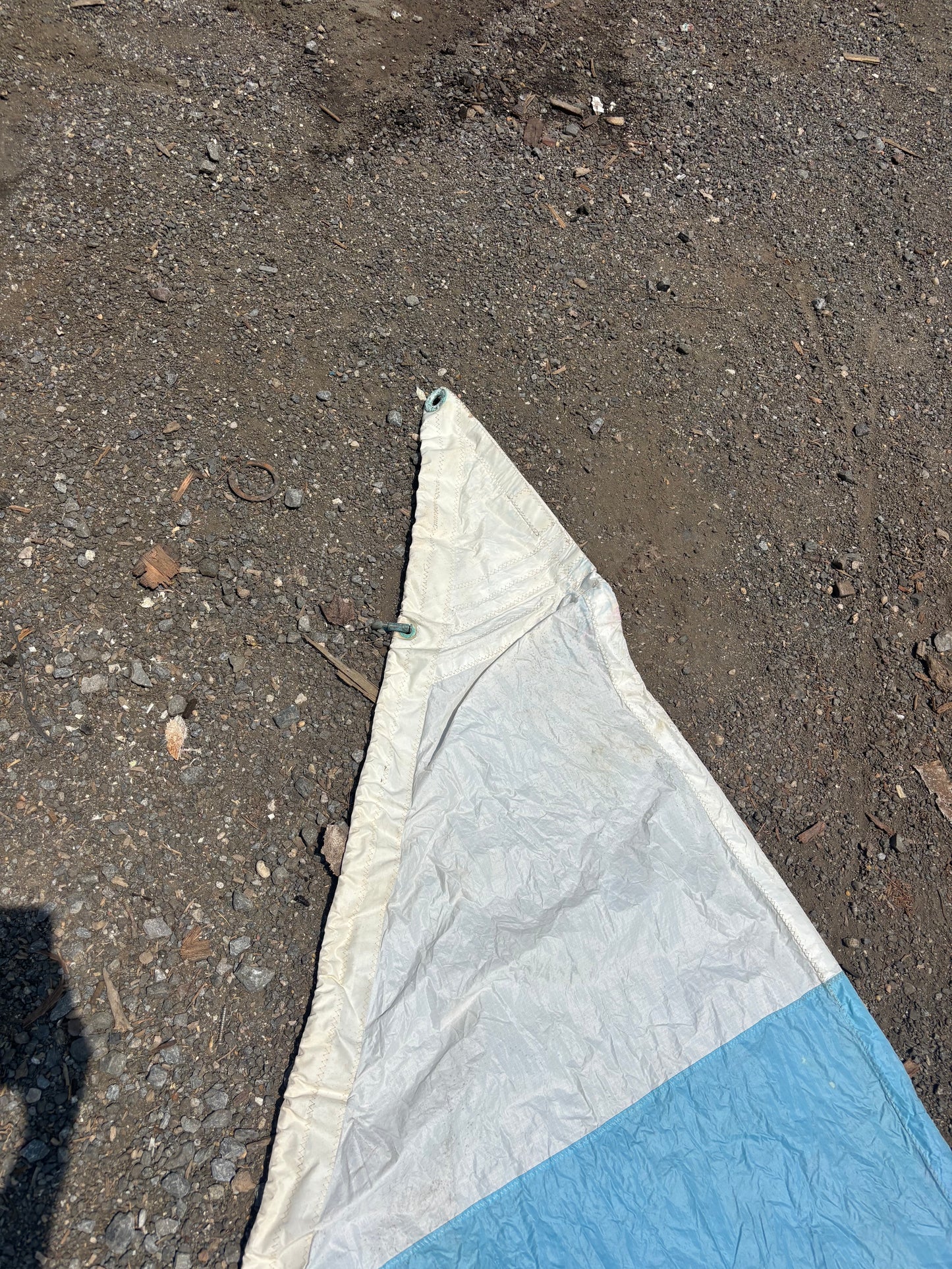 ODAY 22 Spinnaker 18’2” x 19’3” x 13’6”