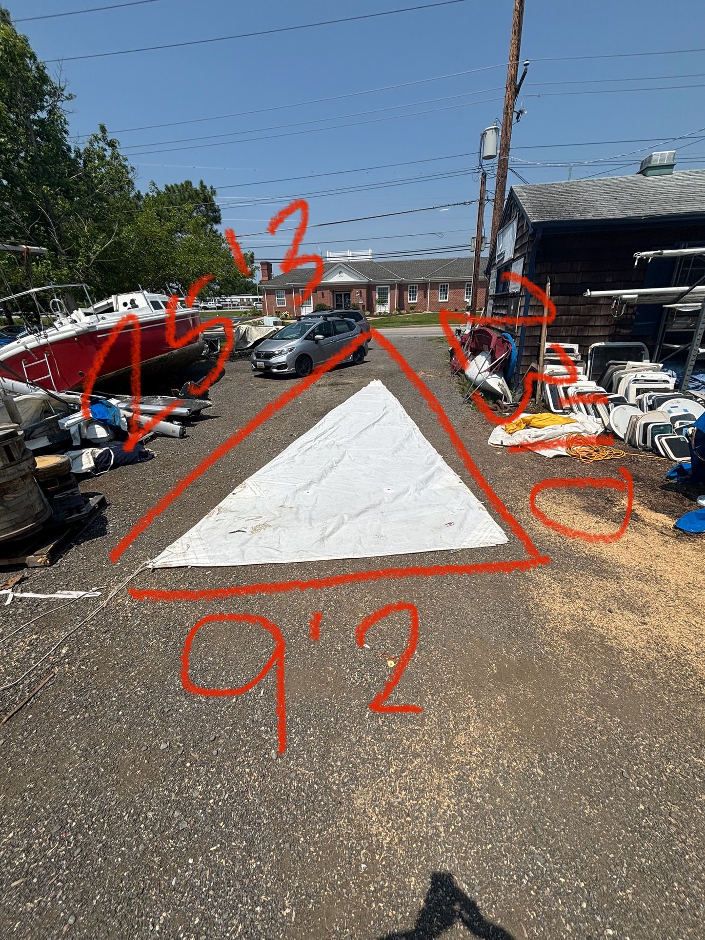 23’10” Luff x 25’3” Leech x 9’2” Foot Mainsail