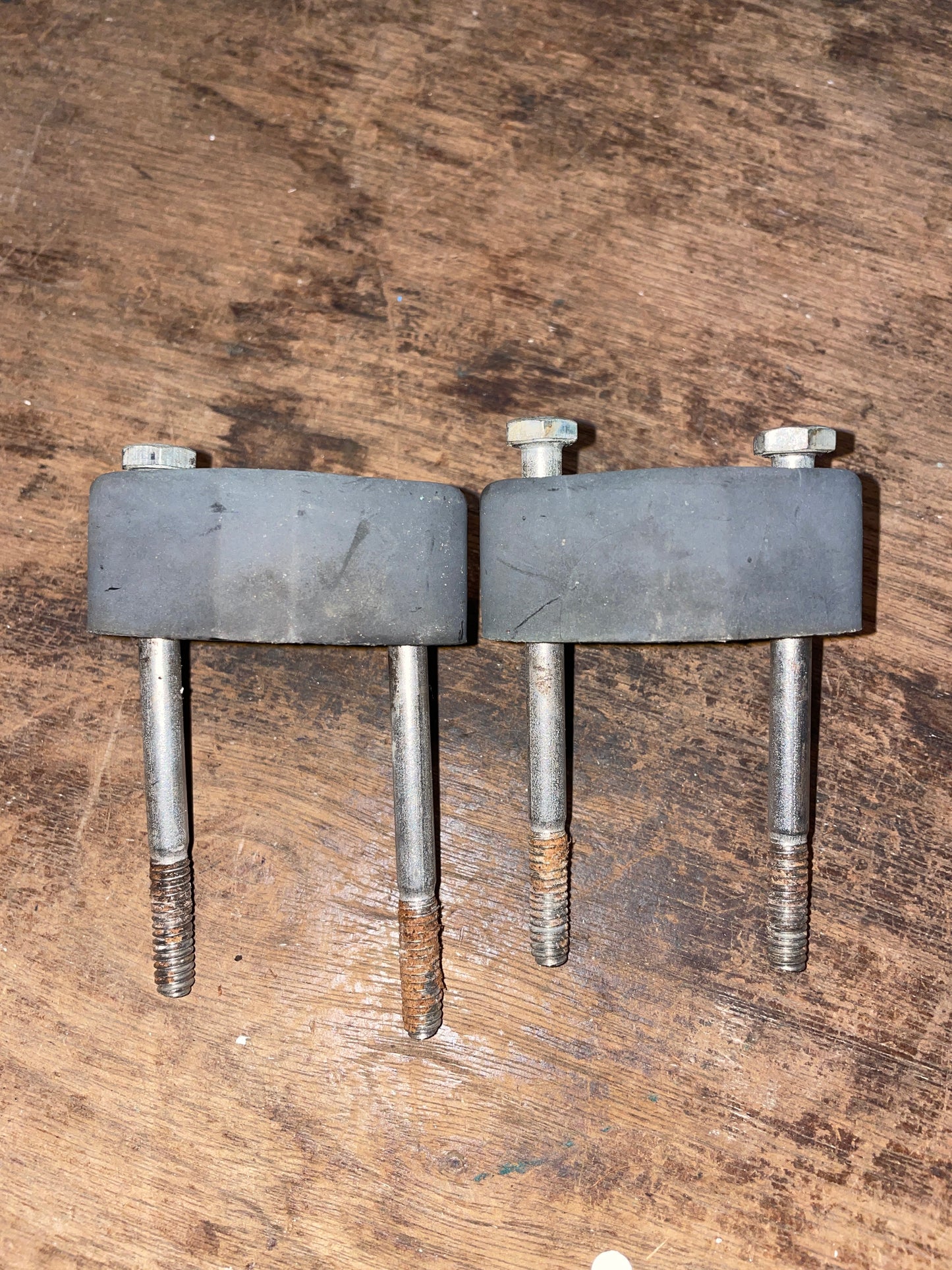 PAIR Pedestal Guard Feet- 1” Tubing