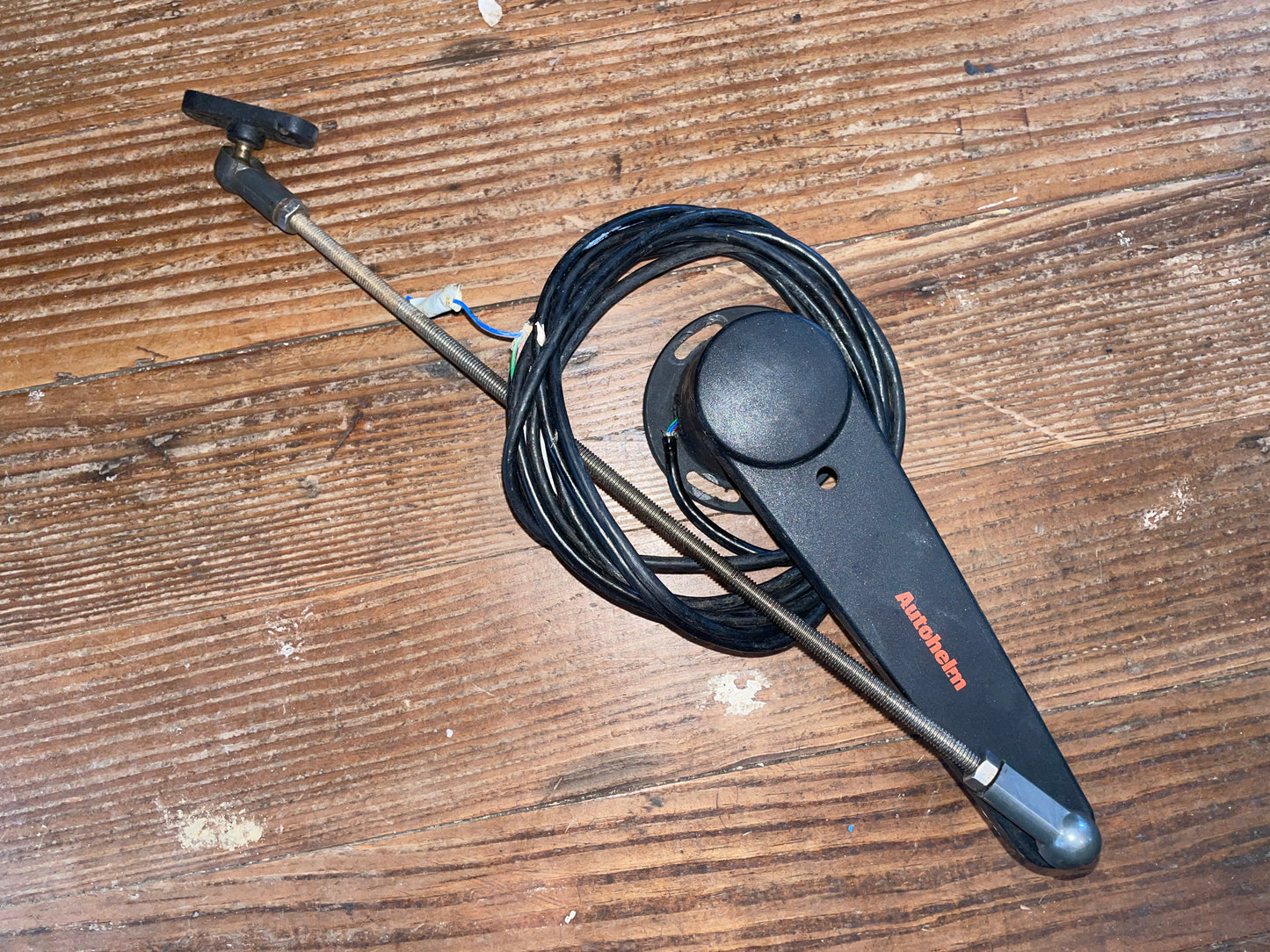 RayMarine S2 SmartPilot Computer With Controls -E12054