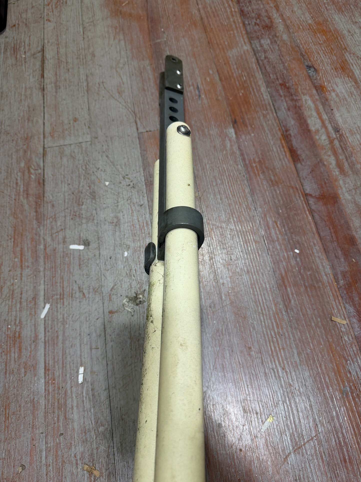 Tartan 33 Boom Kicker - 59" Length