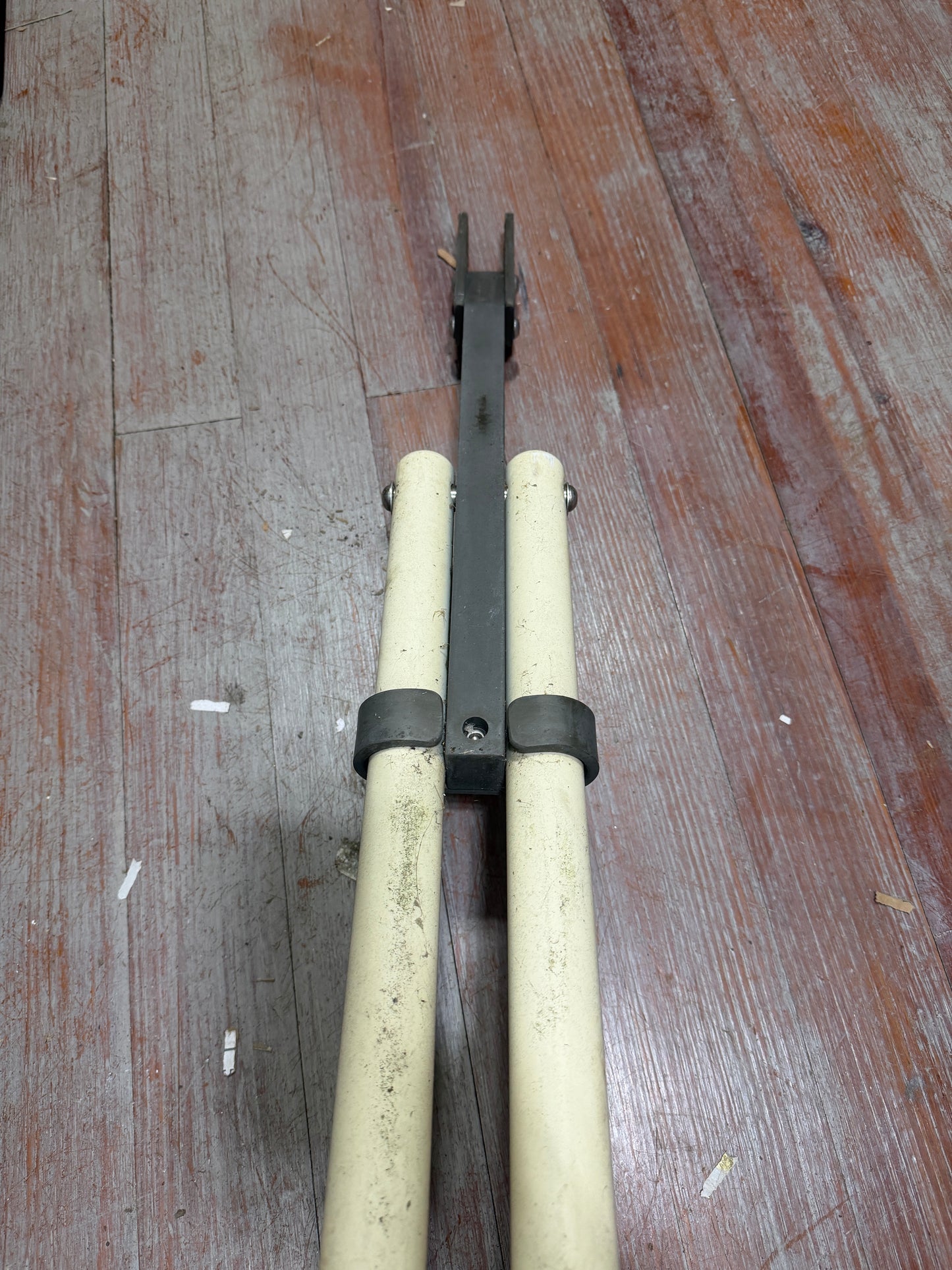 Tartan 33 Boom Kicker - 59" Length