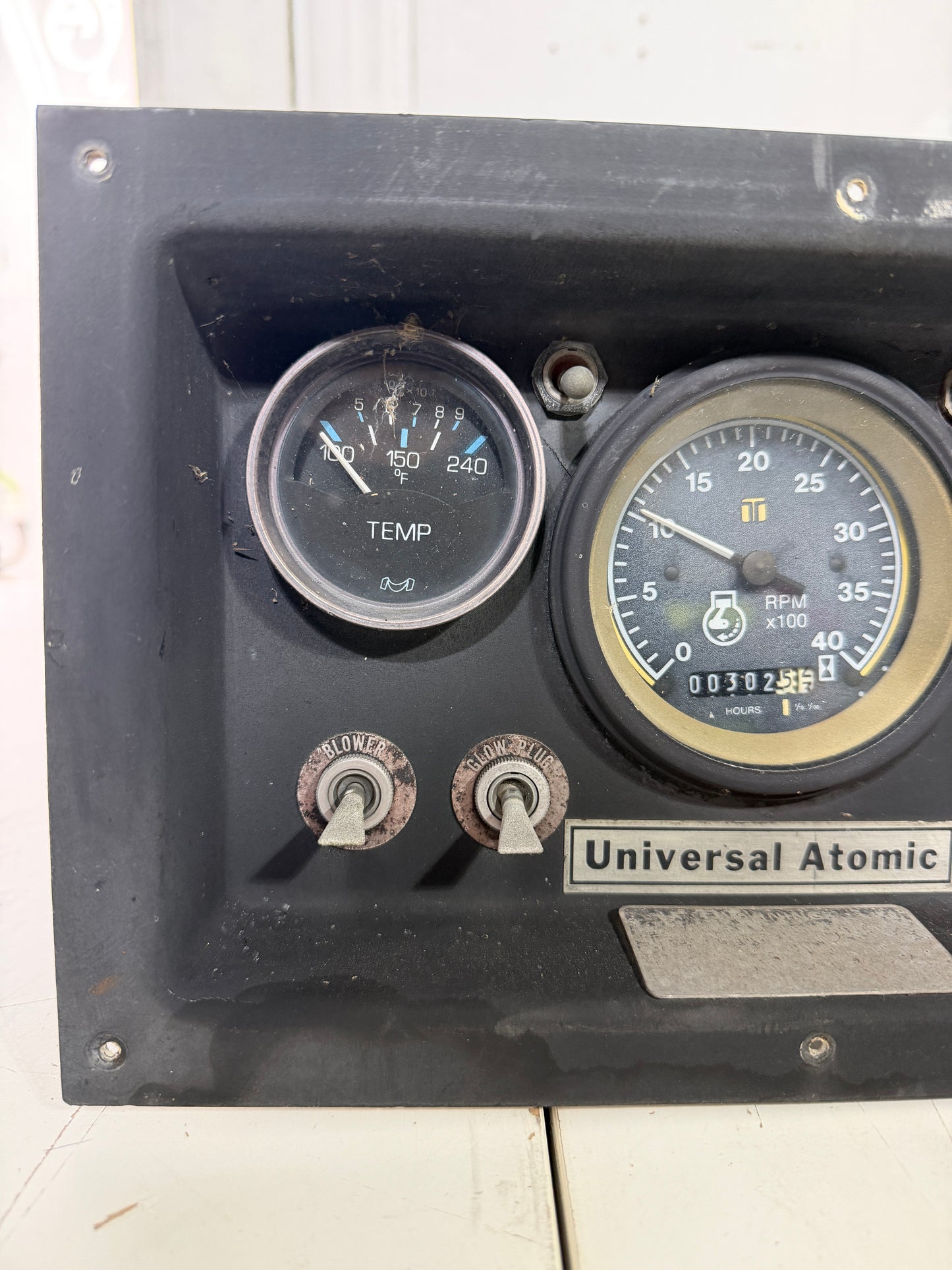 Atomic 4 Engine Panel - With Key