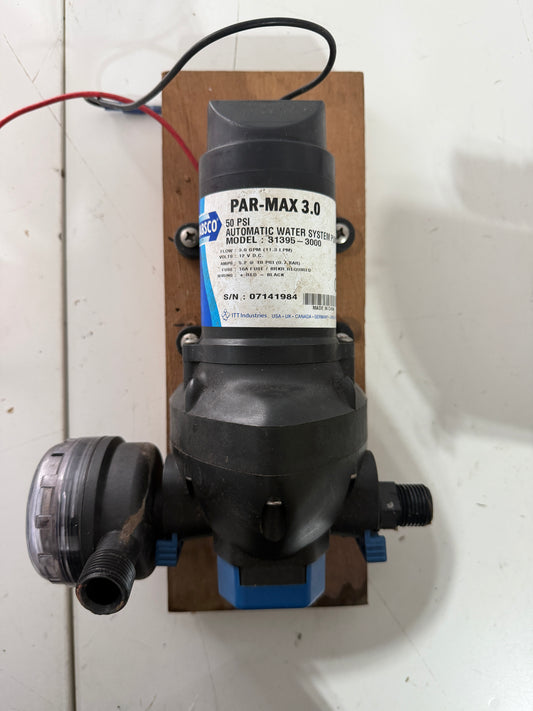 West Marine 50 PSI Water System Pump Model 31395-3000- UNTESTED
