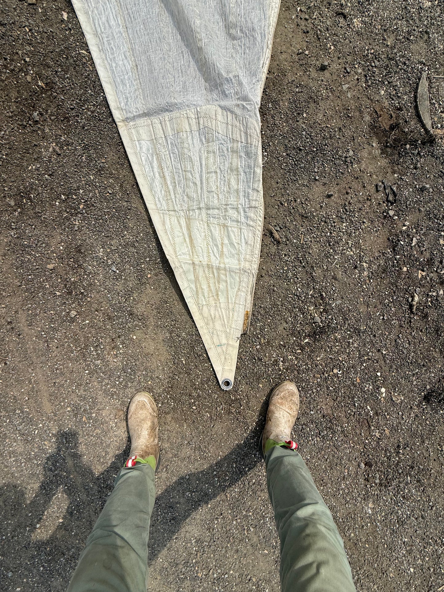 119 Numbered Performance Sail — 27’9” x 20’8” x 16’10”