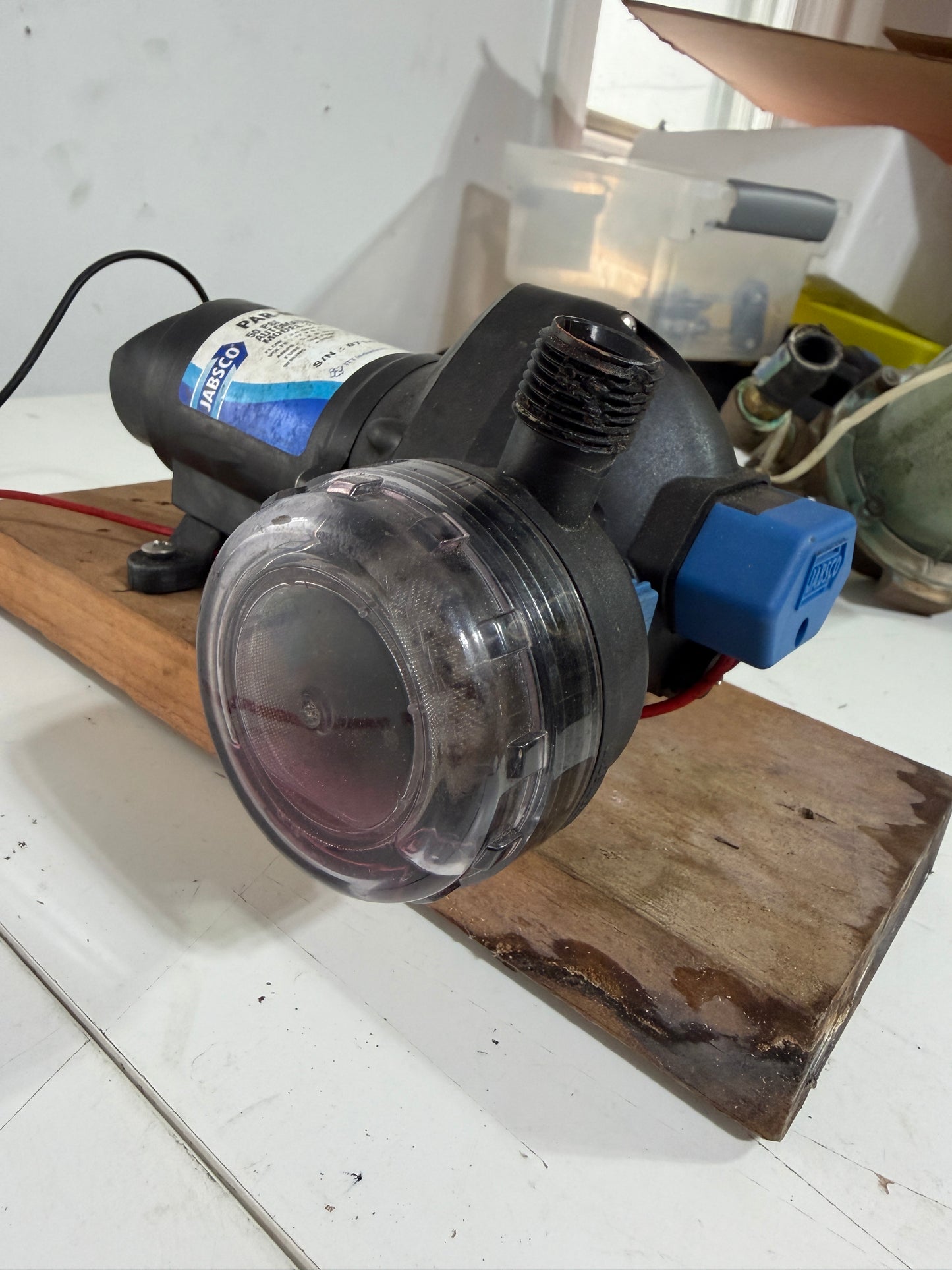 West Marine 50 PSI Water System Pump Model 31395-3000- UNTESTED