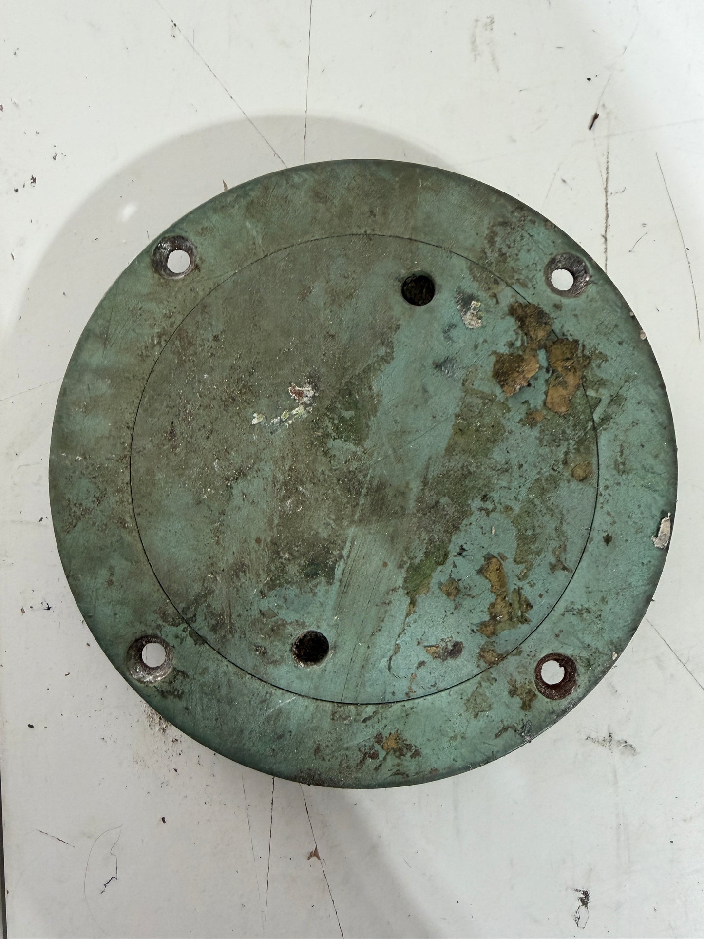 Wilcox Crittenden 4 3/8" Diameter Deck Plate - Stuck