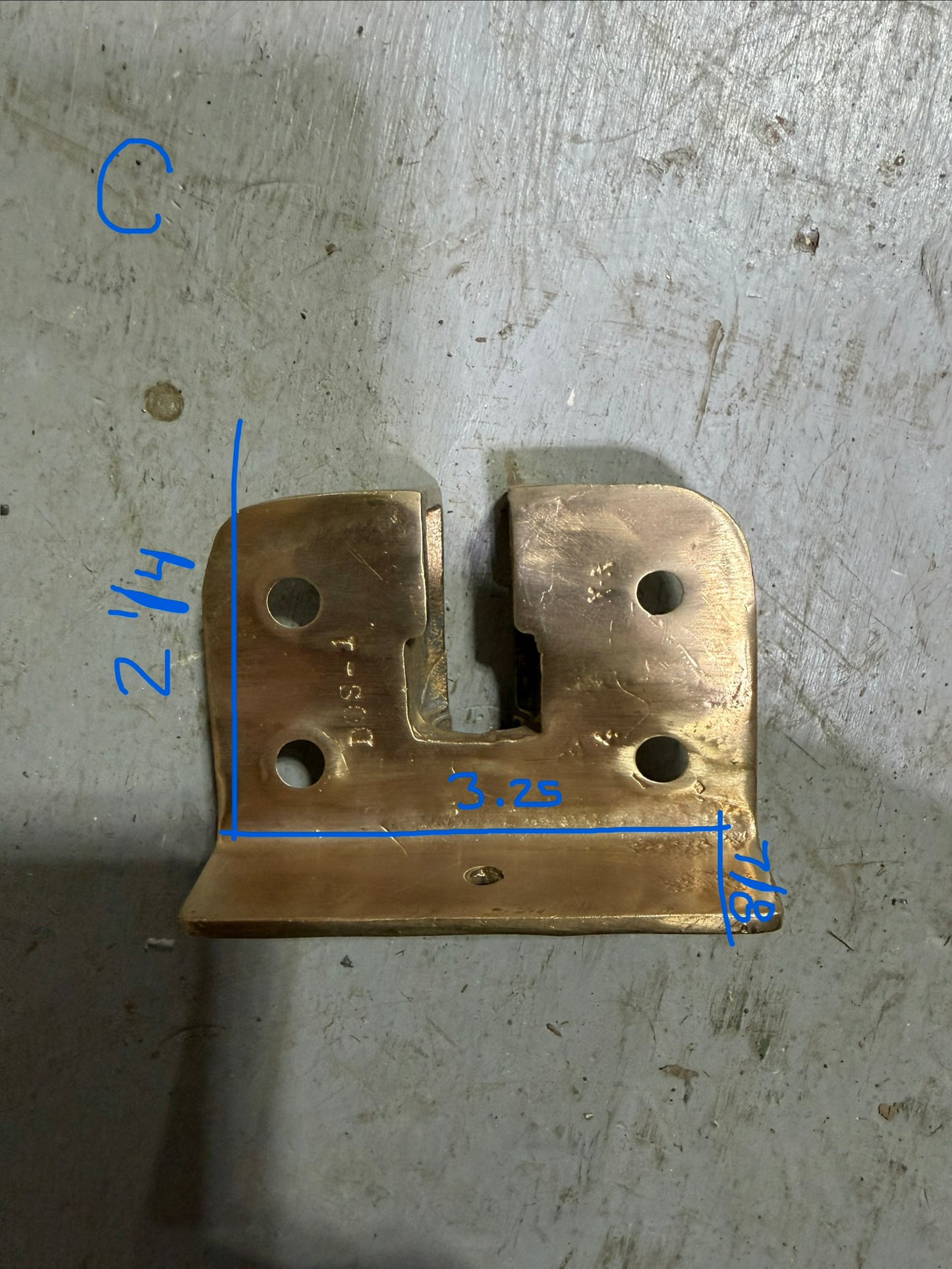 PAIR Bronze Davis Oarlock and Holder code BB5897C