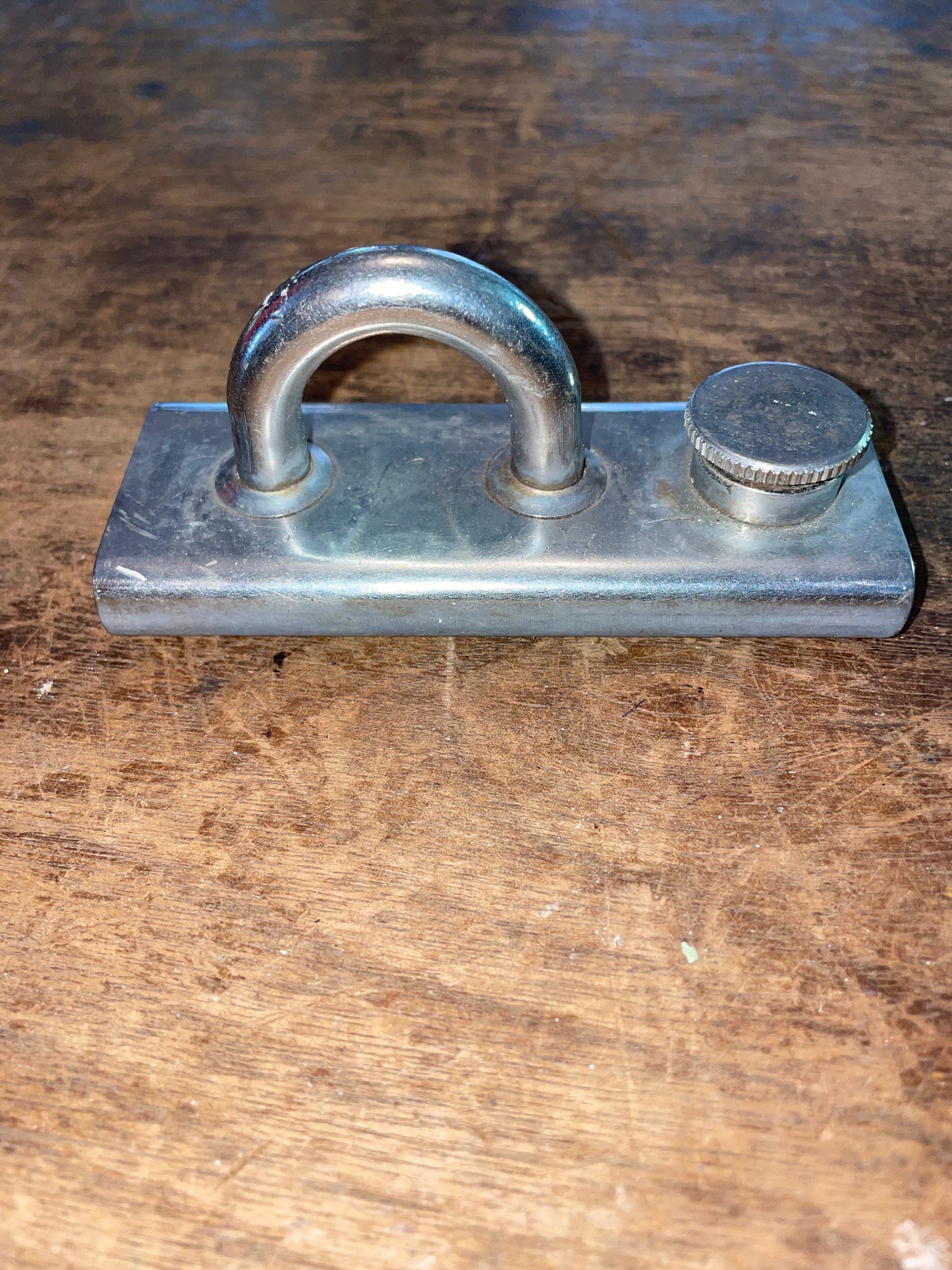 Stainless 1 1/4” Screw Top T Track Car