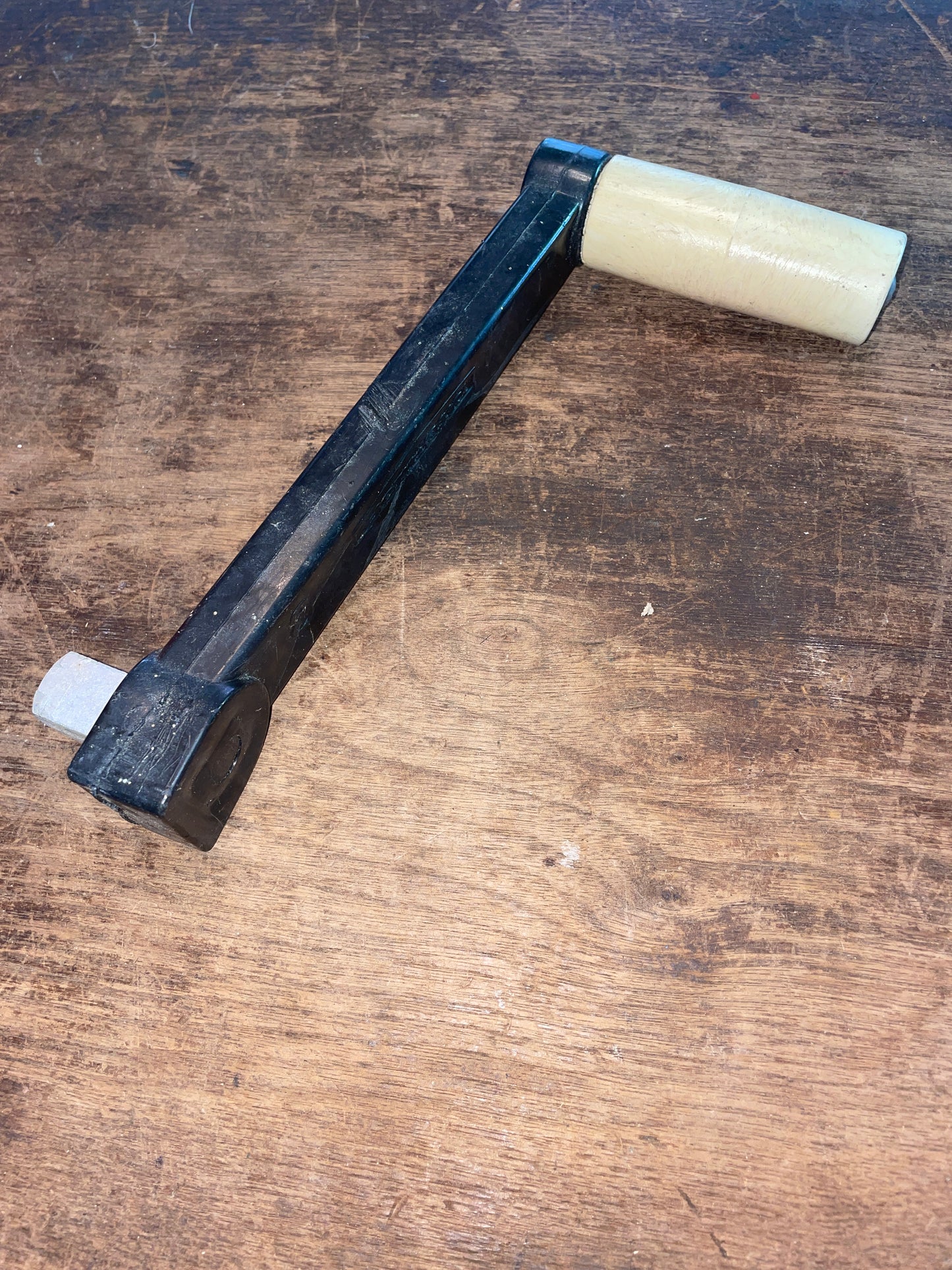 Bernard #8 Floating Winch Handle