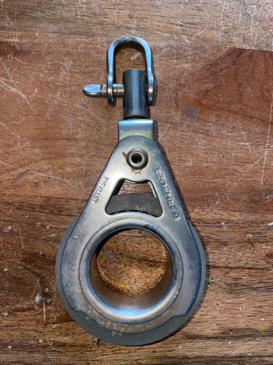Garhauer 316 Alloy 2 5/8” Single Sheave Swivel Block - 7/16” Line