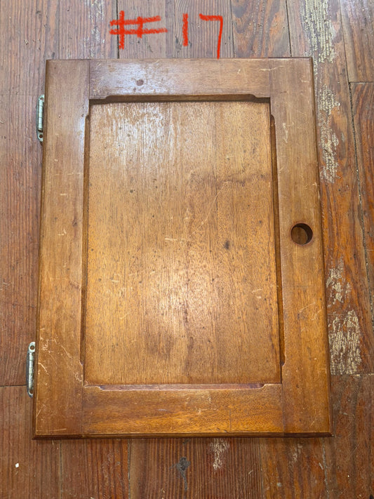 Bristol 35 Cabinet Door - ID 18 3/4" Long x 13 3/4" Wide -- #17