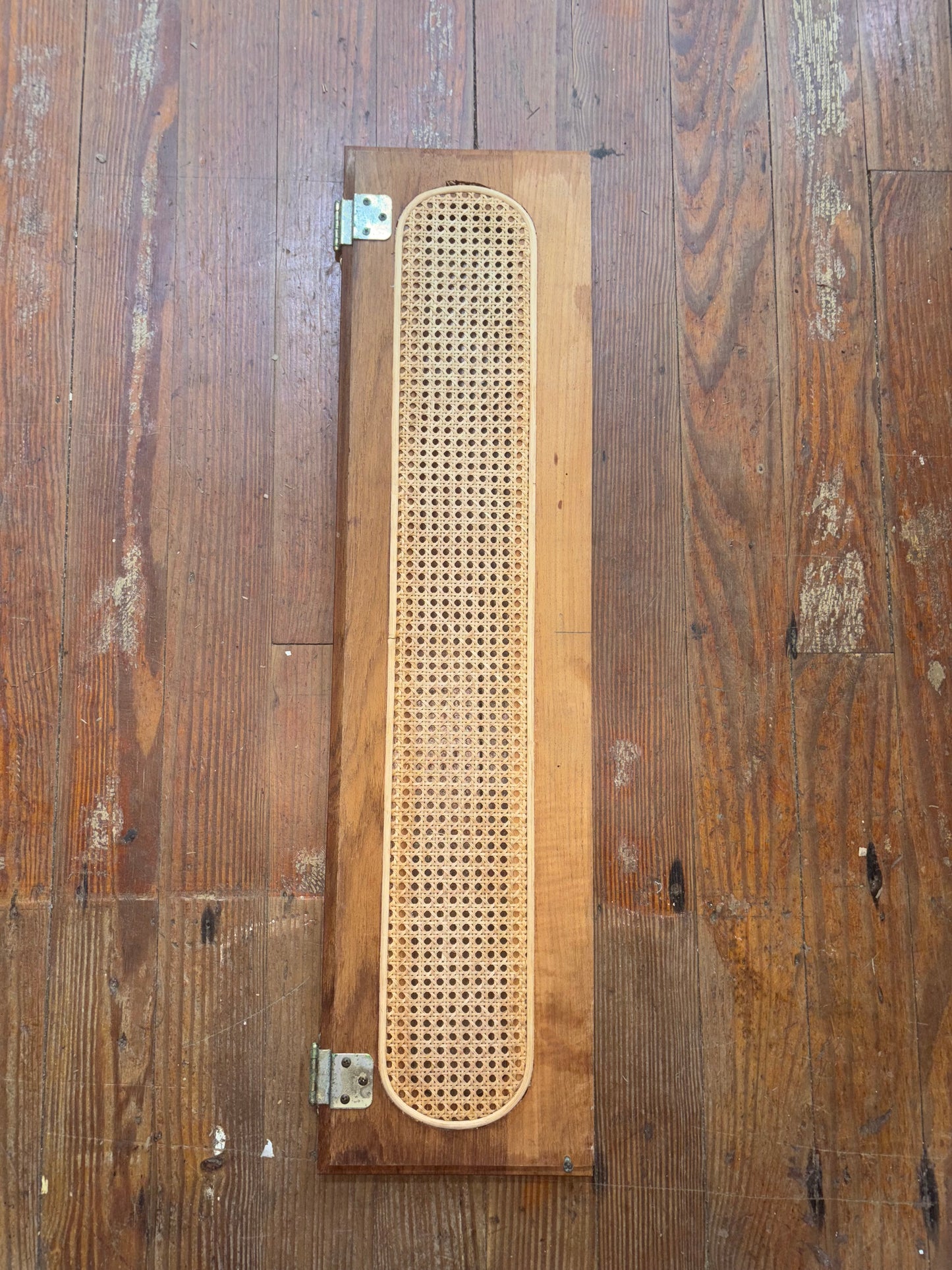 Laguna 30 Interior Wicker Door - ID 31" Long x 7 5/8" Wide -- #19