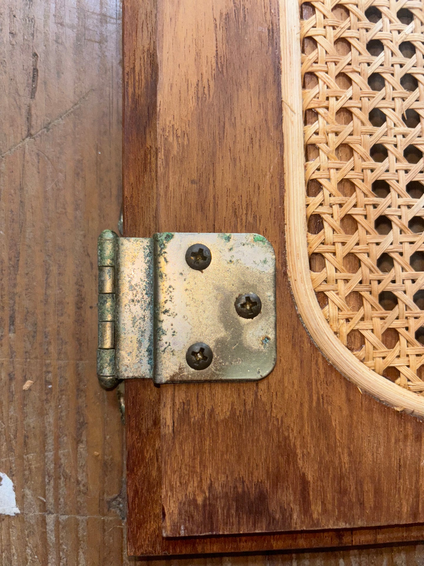 Laguna 30 Interior Wicker Door - ID 31" Long x 7 5/8" Wide -- #19