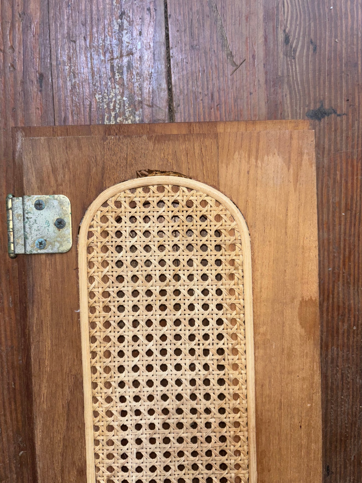 Laguna 30 Interior Wicker Door - ID 31" Long x 7 5/8" Wide -- #19