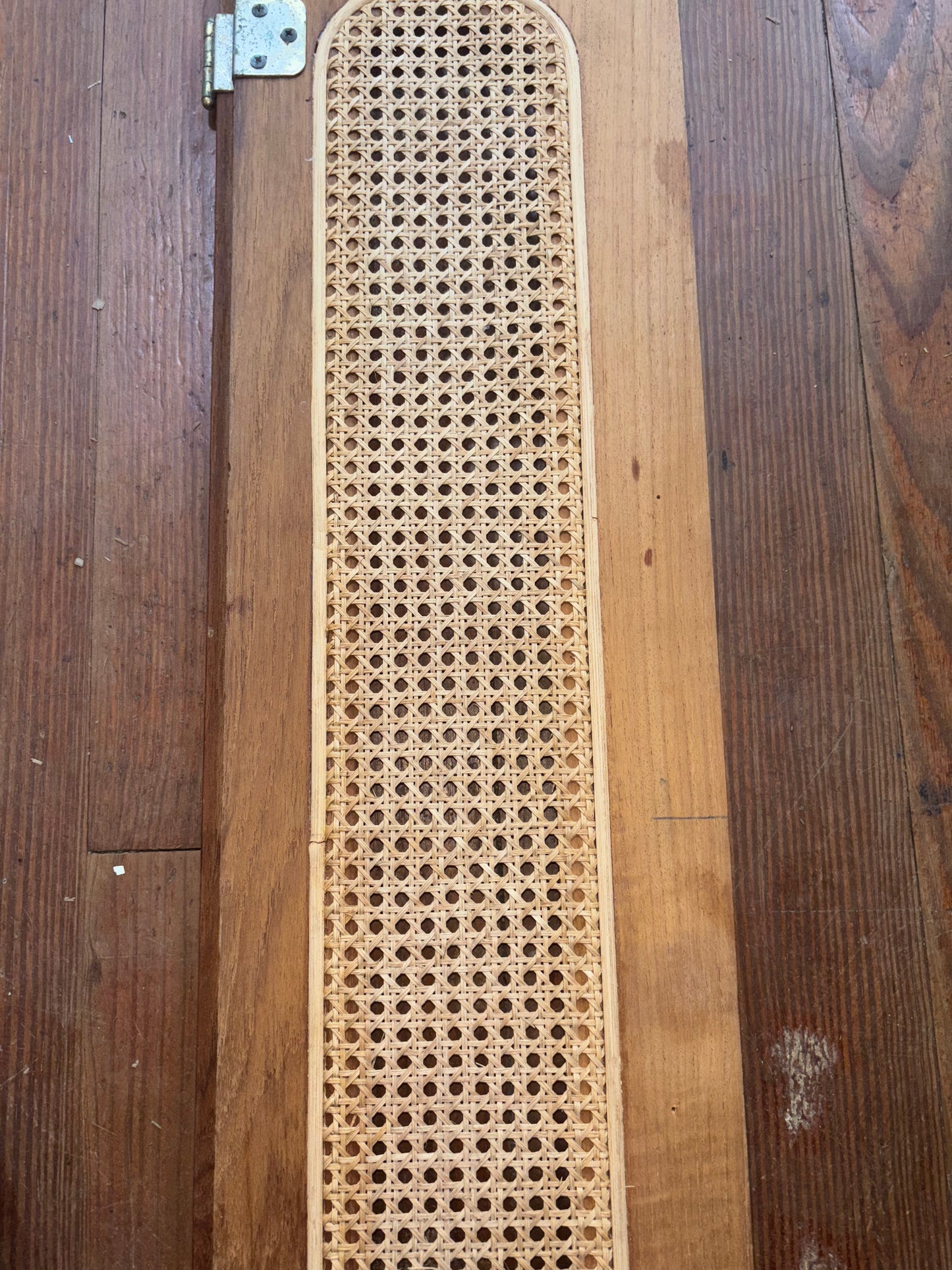 Laguna 30 Interior Wicker Door - ID 31" Long x 7 5/8" Wide -- #19