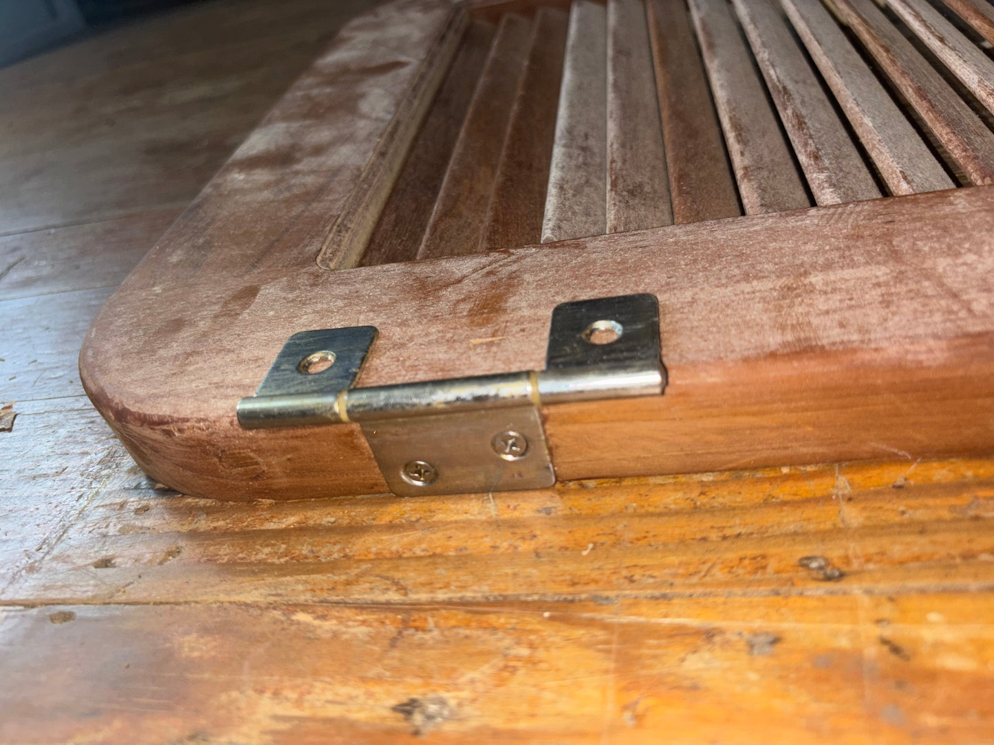 Louvered Interior Cabinet Door With Push Lock - 21 1/2" Long x 15 1/2" Wide -- #22