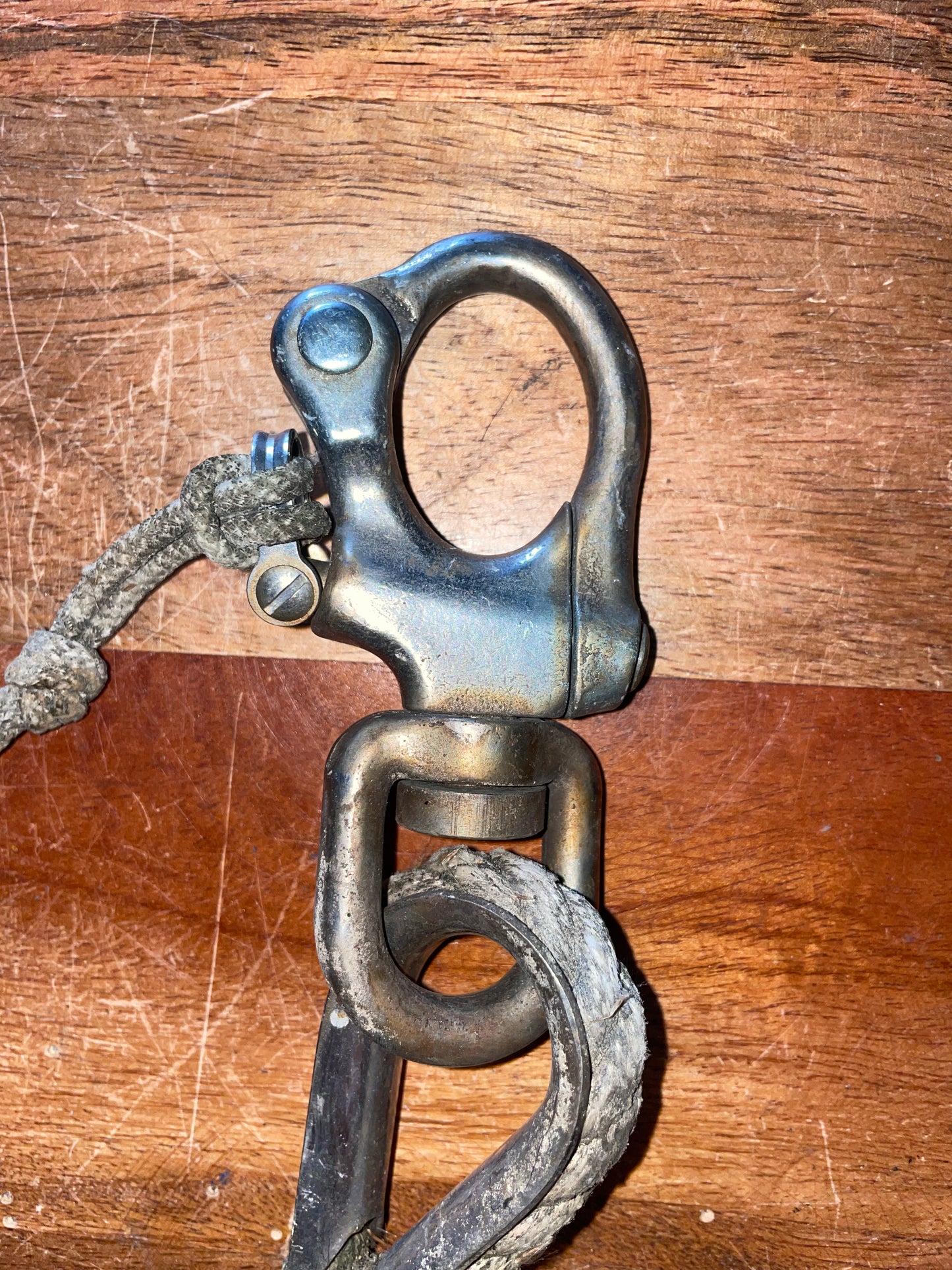 Large Chromed Gibb Swivel Bail Shackle - 7/8” Eye