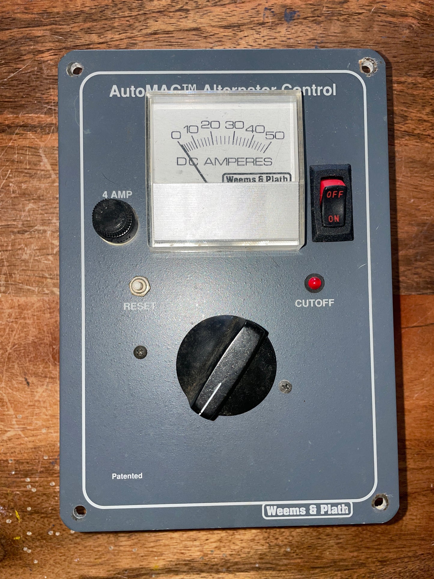 Weems & Plath AutoMac Alternator Control Panel - Off Westerly 27