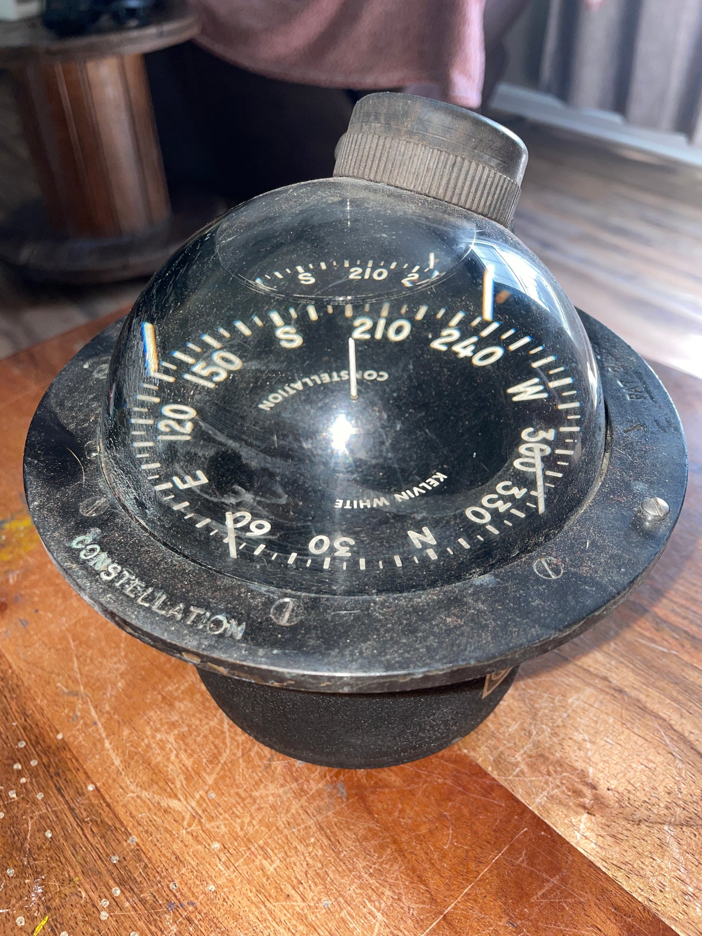 Kelvin White Constellation Compass - 4 1/2” Base