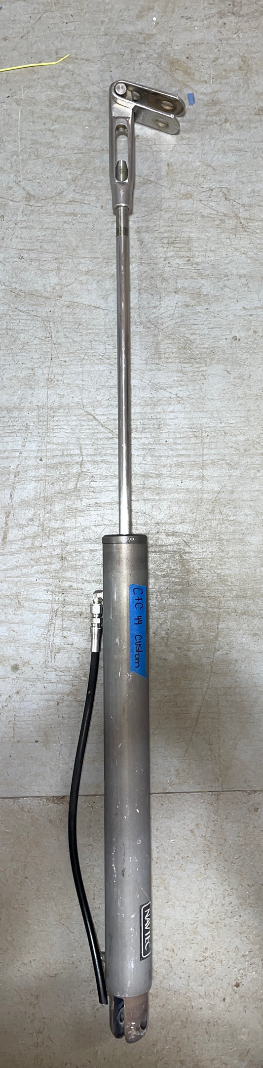 Navtech Hydraulic Backstay Adjuster MODEL 25-17 OFF C&C 44 CUSTOM