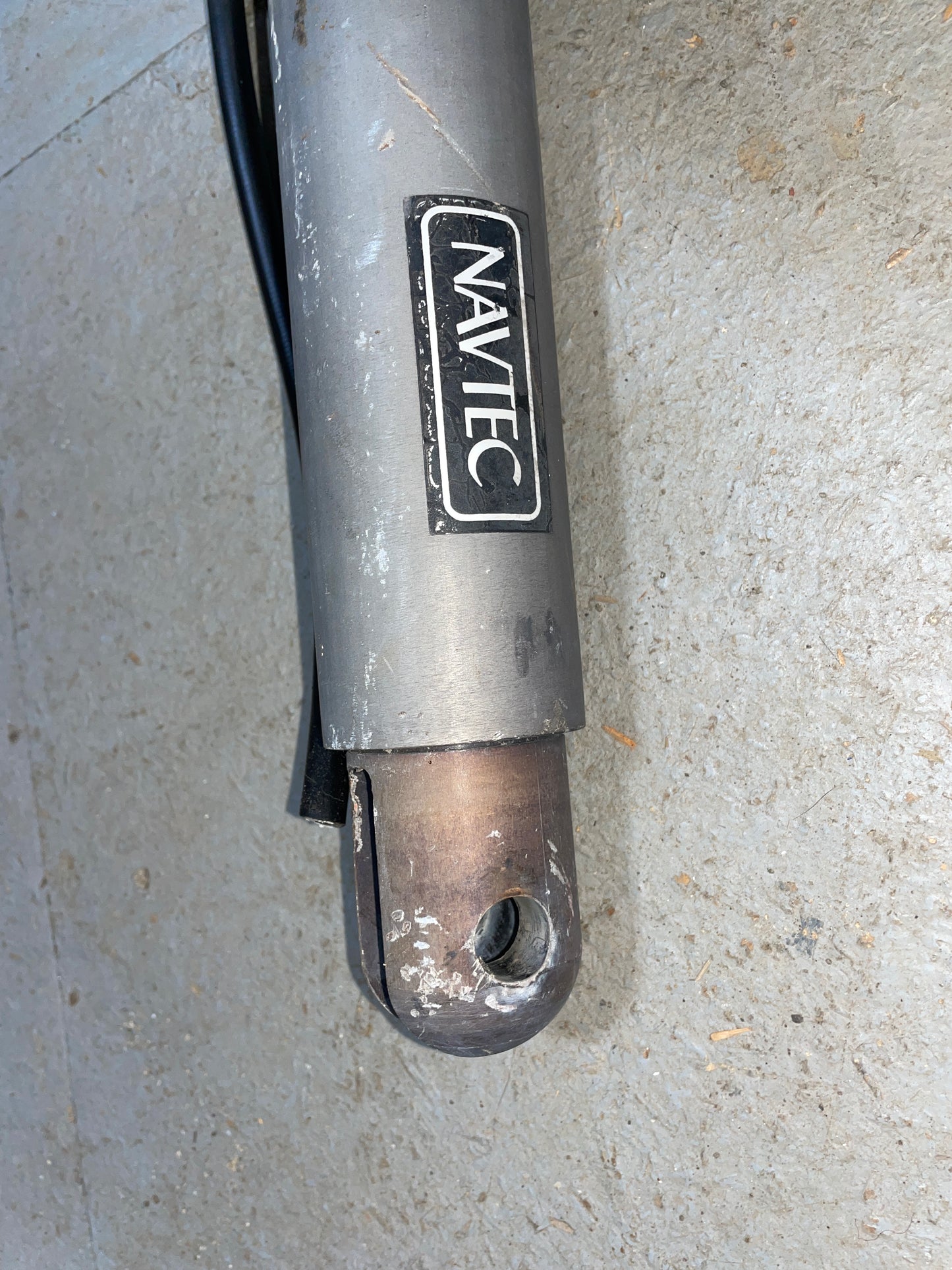 Navtech Hydraulic Backstay Adjuster MODEL 25-17 OFF C&C 44 CUSTOM