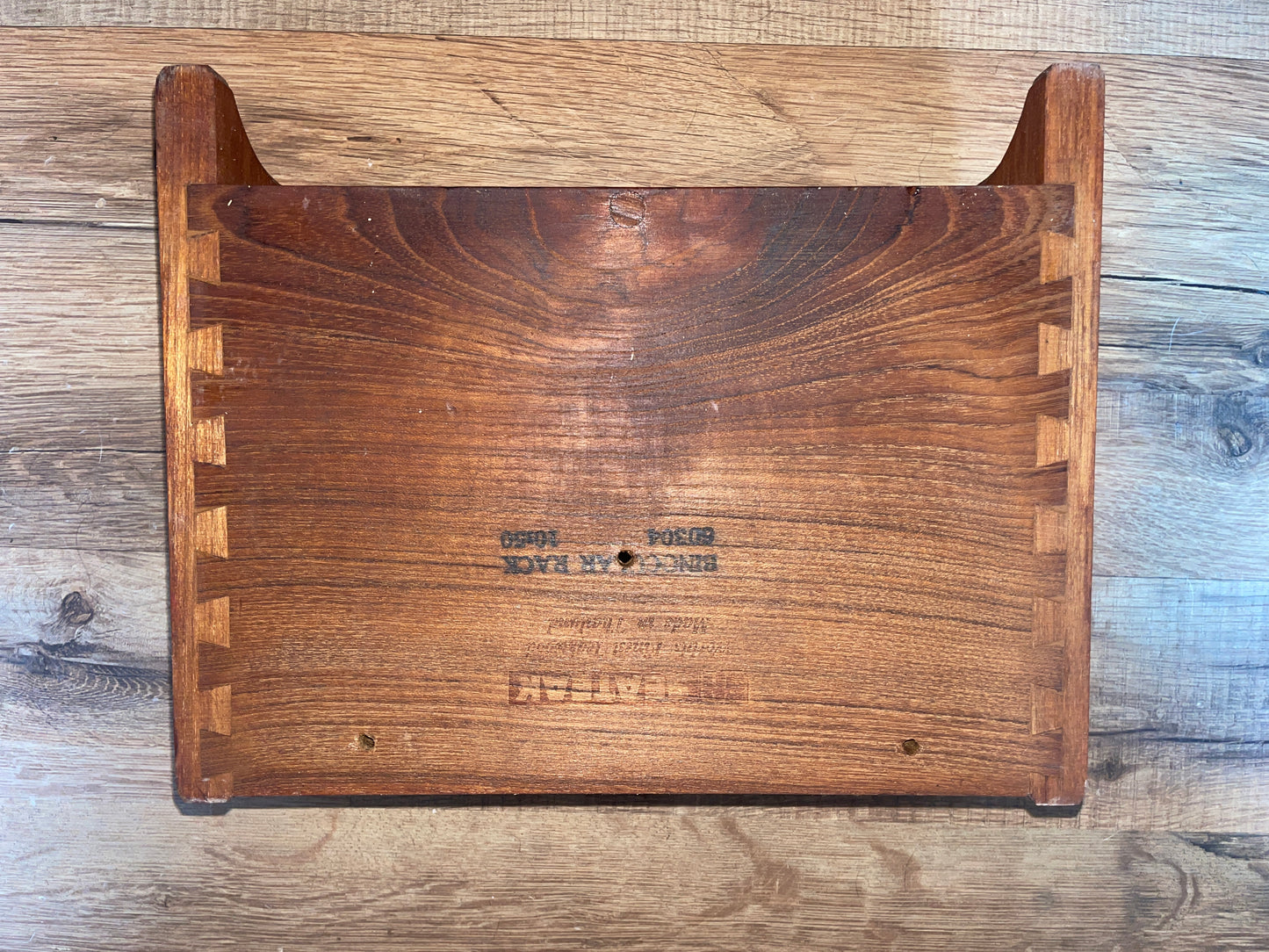 Seateak Binocular Holder