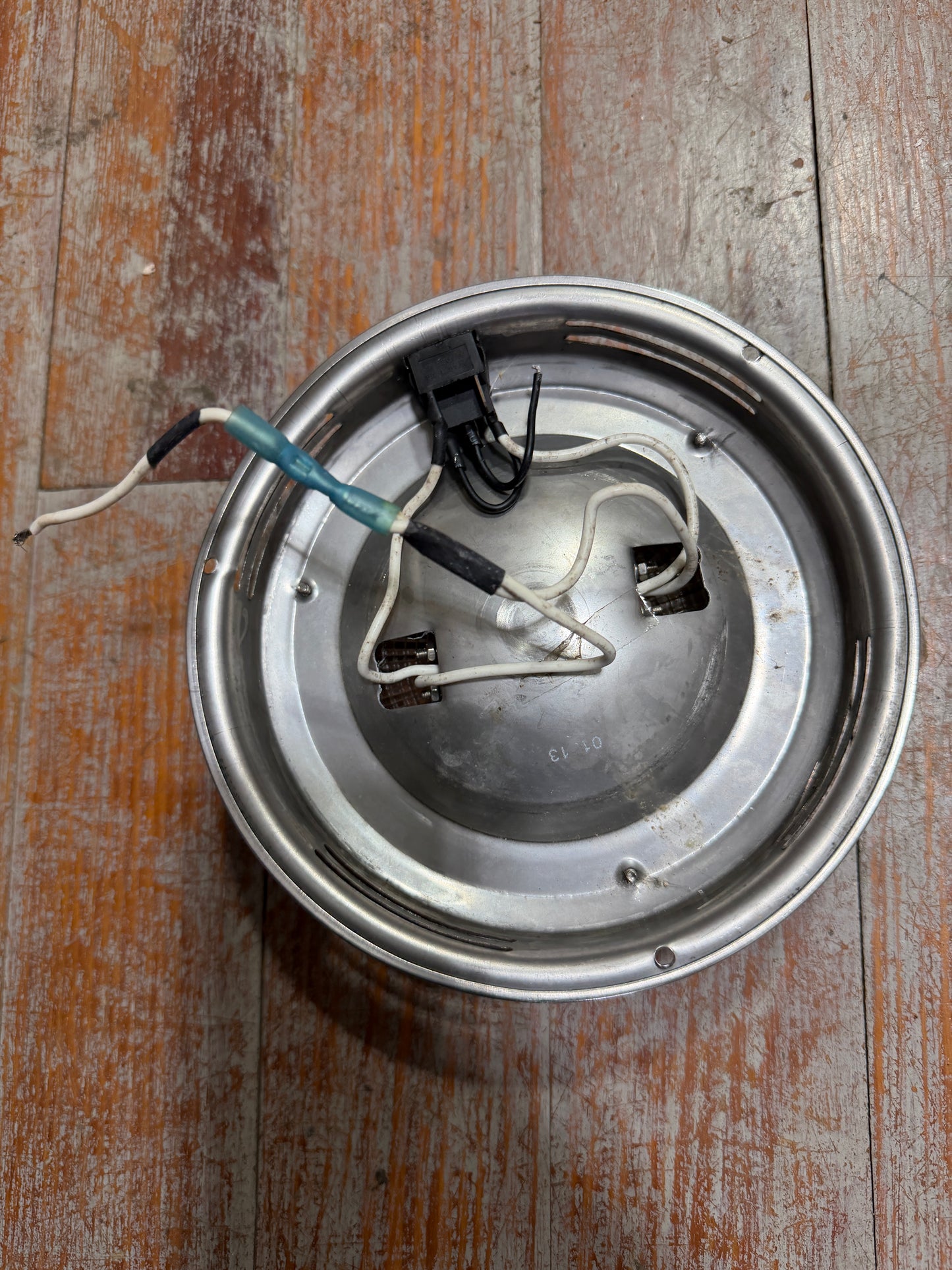 6 3/4" Stainless / Glass Interior Light - PUSH OR SWITCH