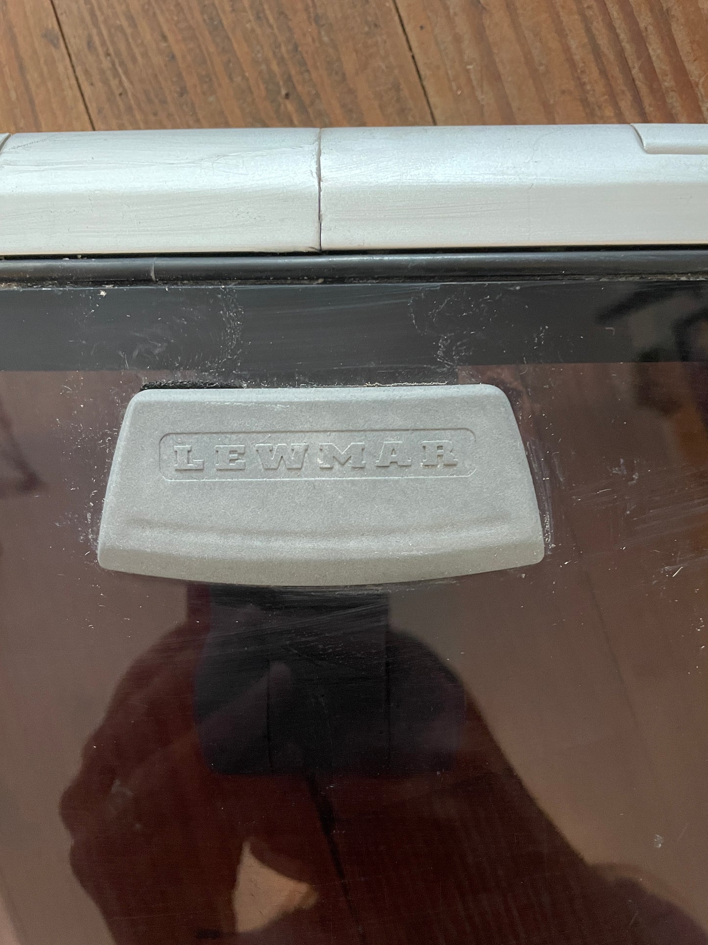 Lewmar Opening Hatch- 16 1/2 x 16 1/2