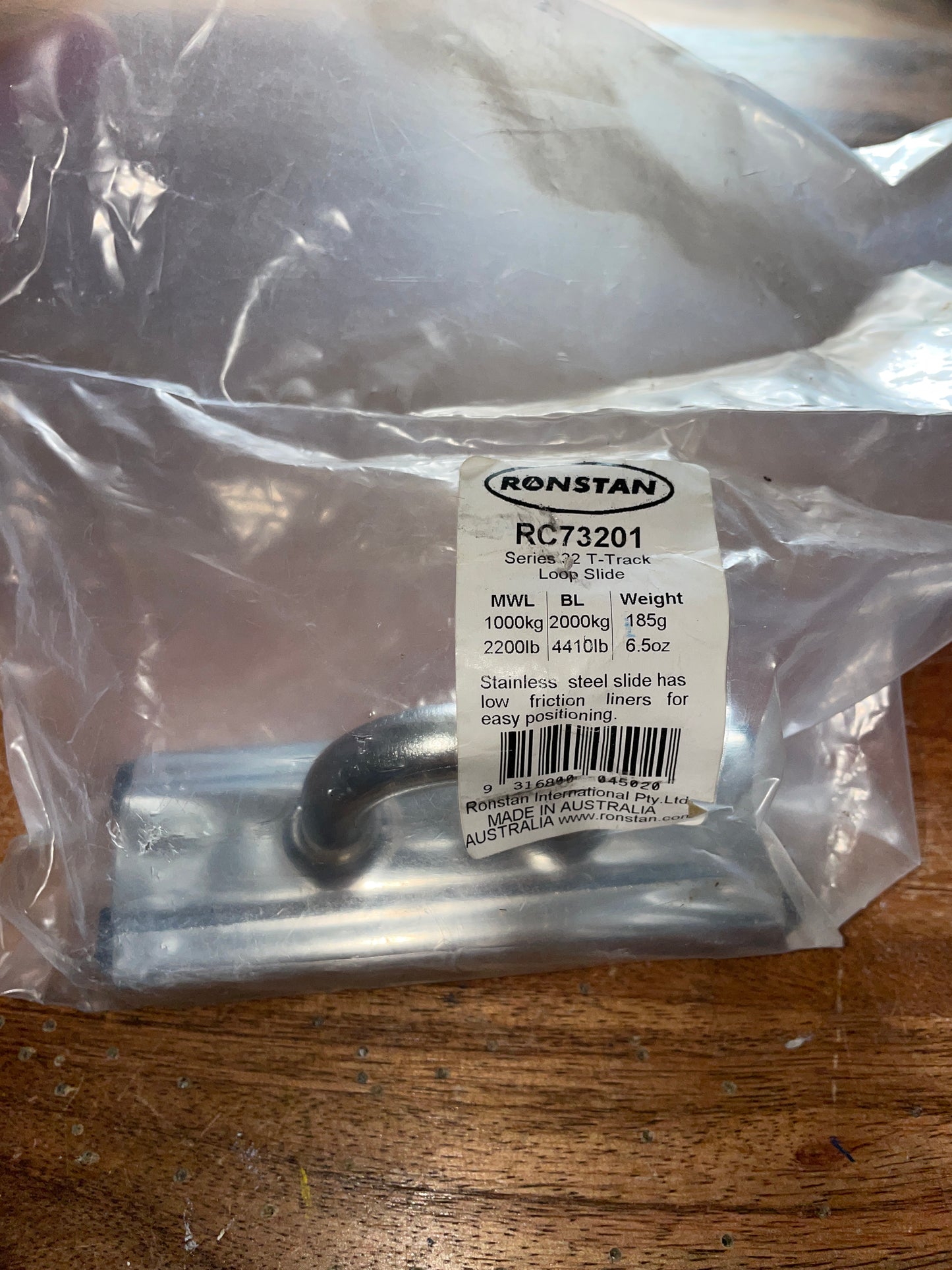 Ronstan RC73201 Series 32 T Track Loop Slide 1” - NEW