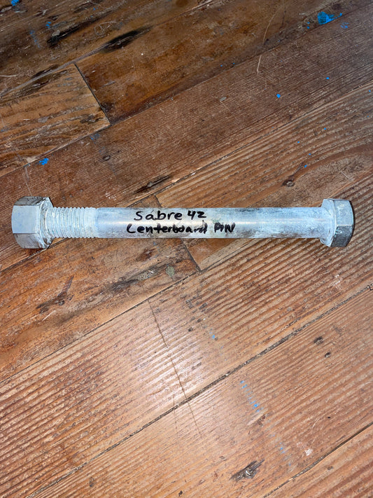 CenterBoard Pin Off A Sabre 42